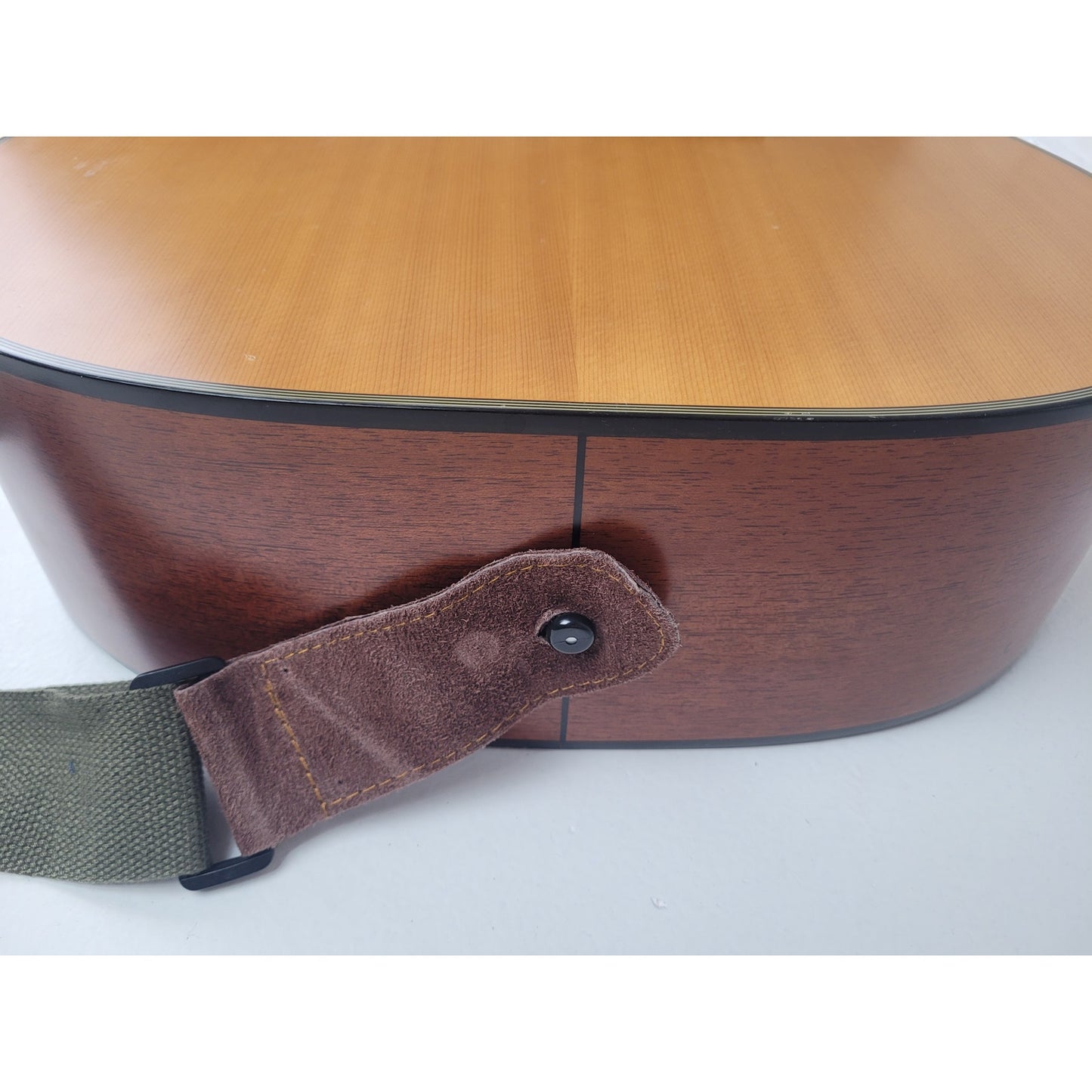 Fender DG-10LH NS Left-handed Acoustic Guitar w Case EUC