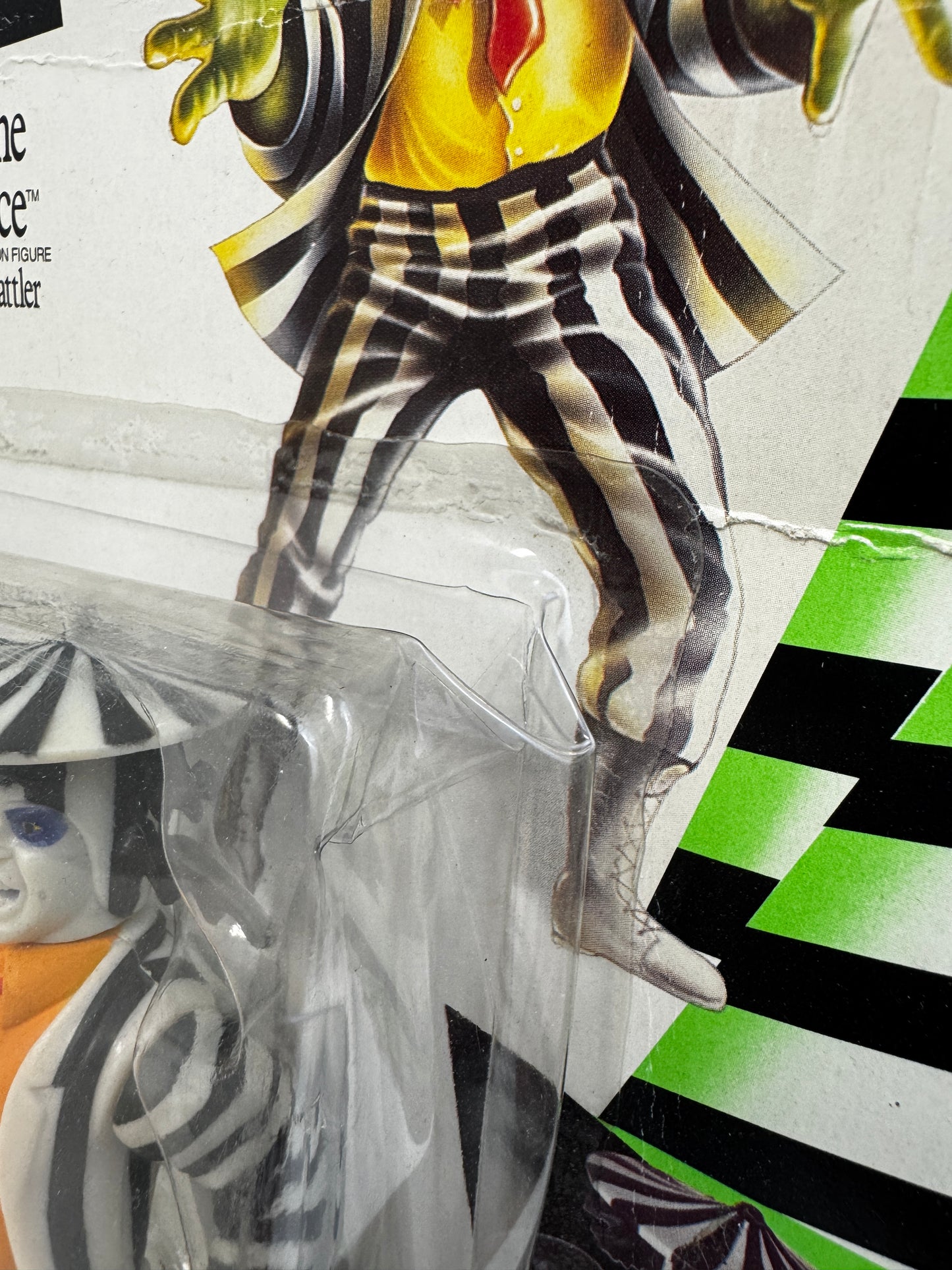 Vintage Beetlejuice Showtime Rotten Rattler Kenner 1989, Worn Packaging