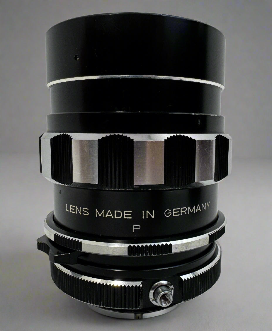 ISCO-GOTTINGEN TELE-WESTANAR 1:3.5/135mm Lens f=135mm With Case (Untested)
