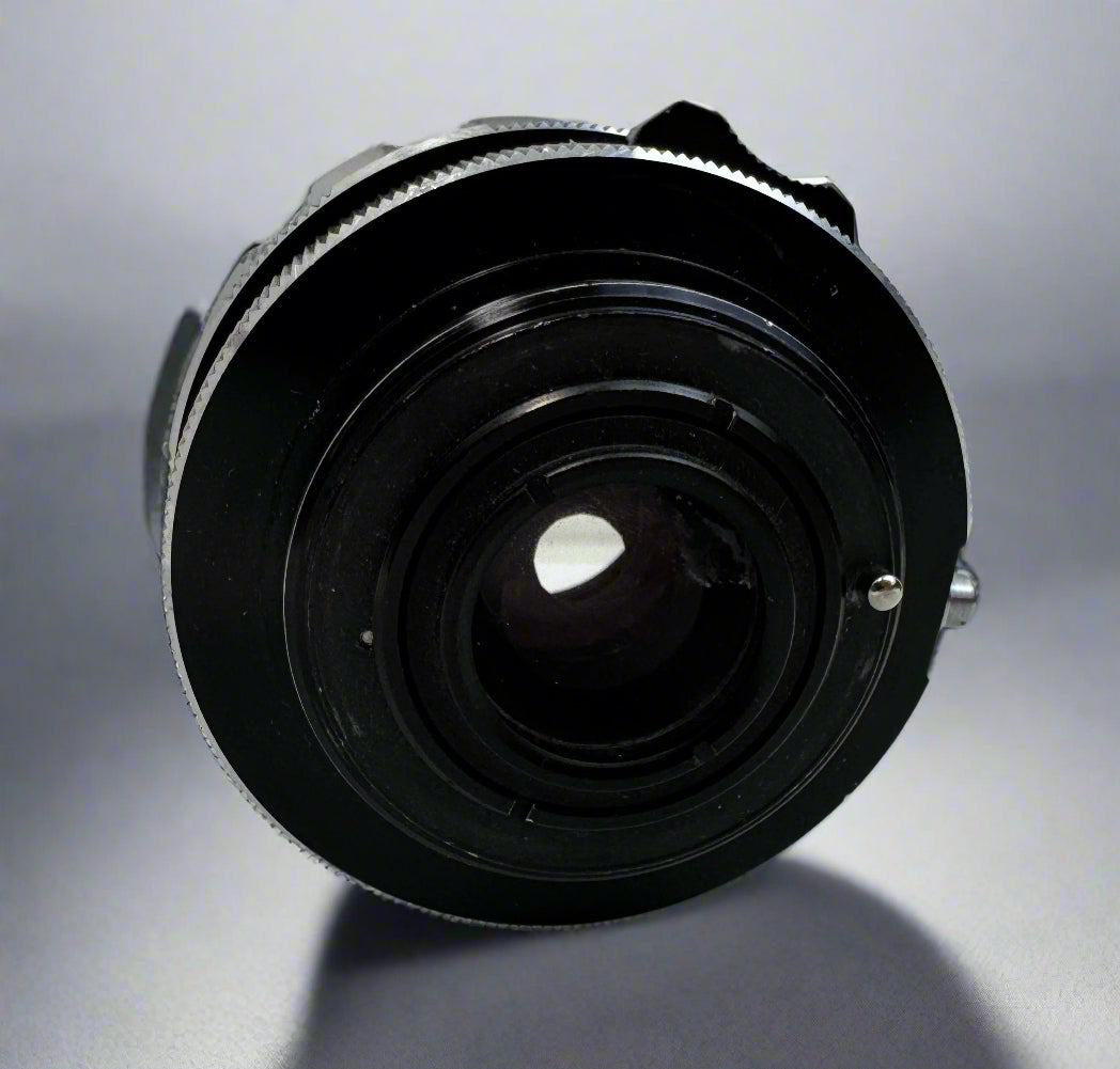 ISCO-GOTTINGEN TELE-WESTANAR 1:3.5/135mm Lens f=135mm With Case (Untested)