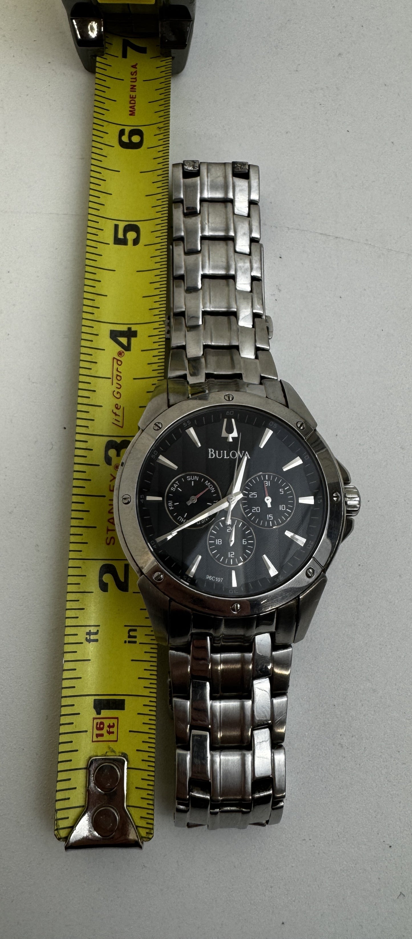 Bulova 96C107 Silver Tone Stainless Steel Case Silver Tone Bracelet Men's (Untested)