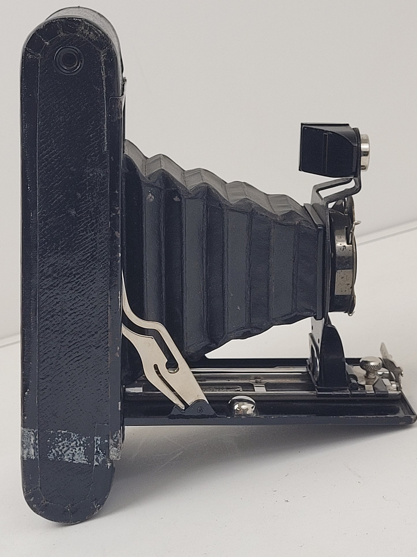 Antique 1910 Kodak Ball Bearing Shutter No. 2-A Folding Camera with Leather Case (Untested)