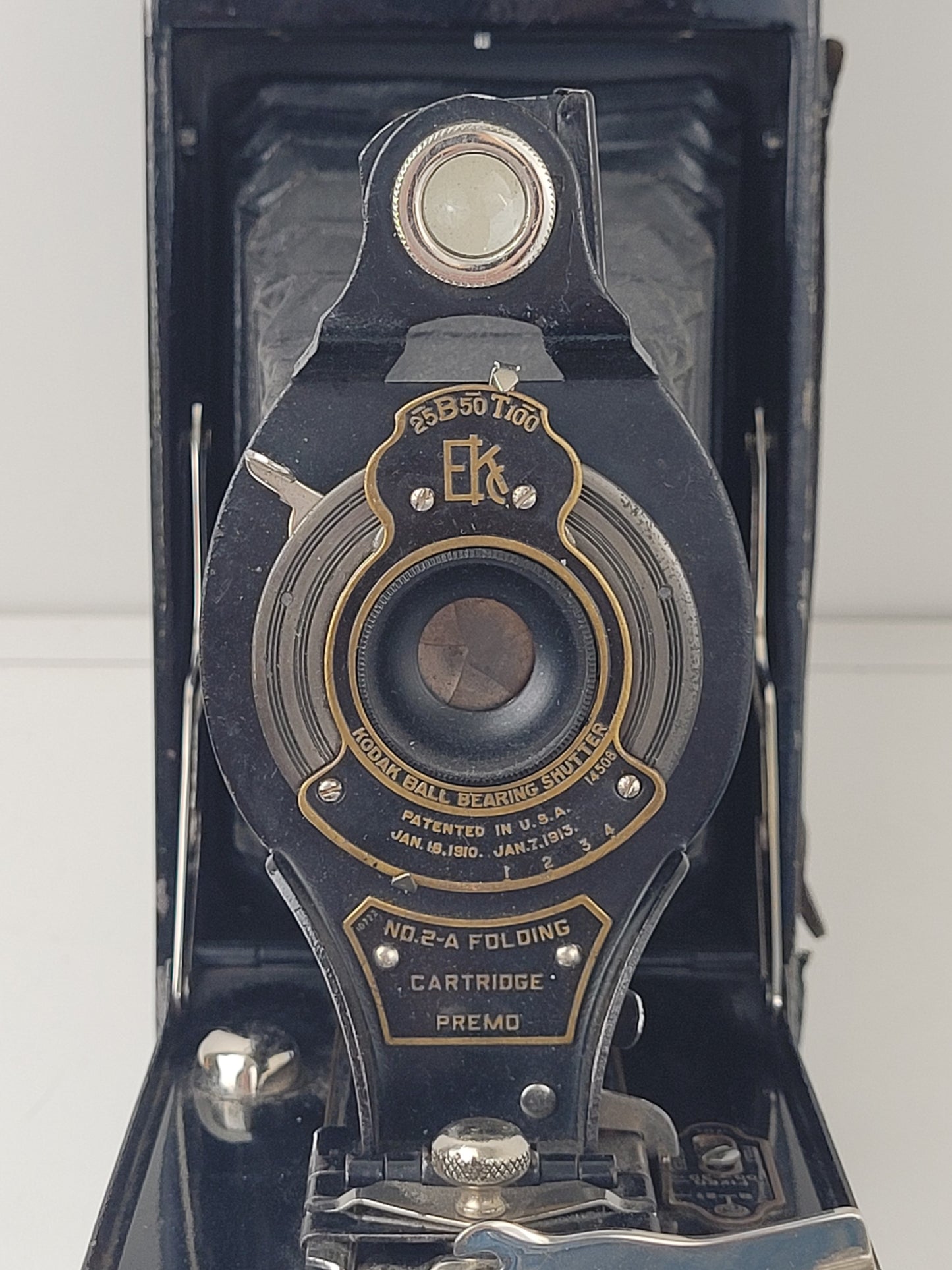 Antique 1910 Kodak Ball Bearing Shutter No. 2-A Folding Camera with Leather Case (Untested)