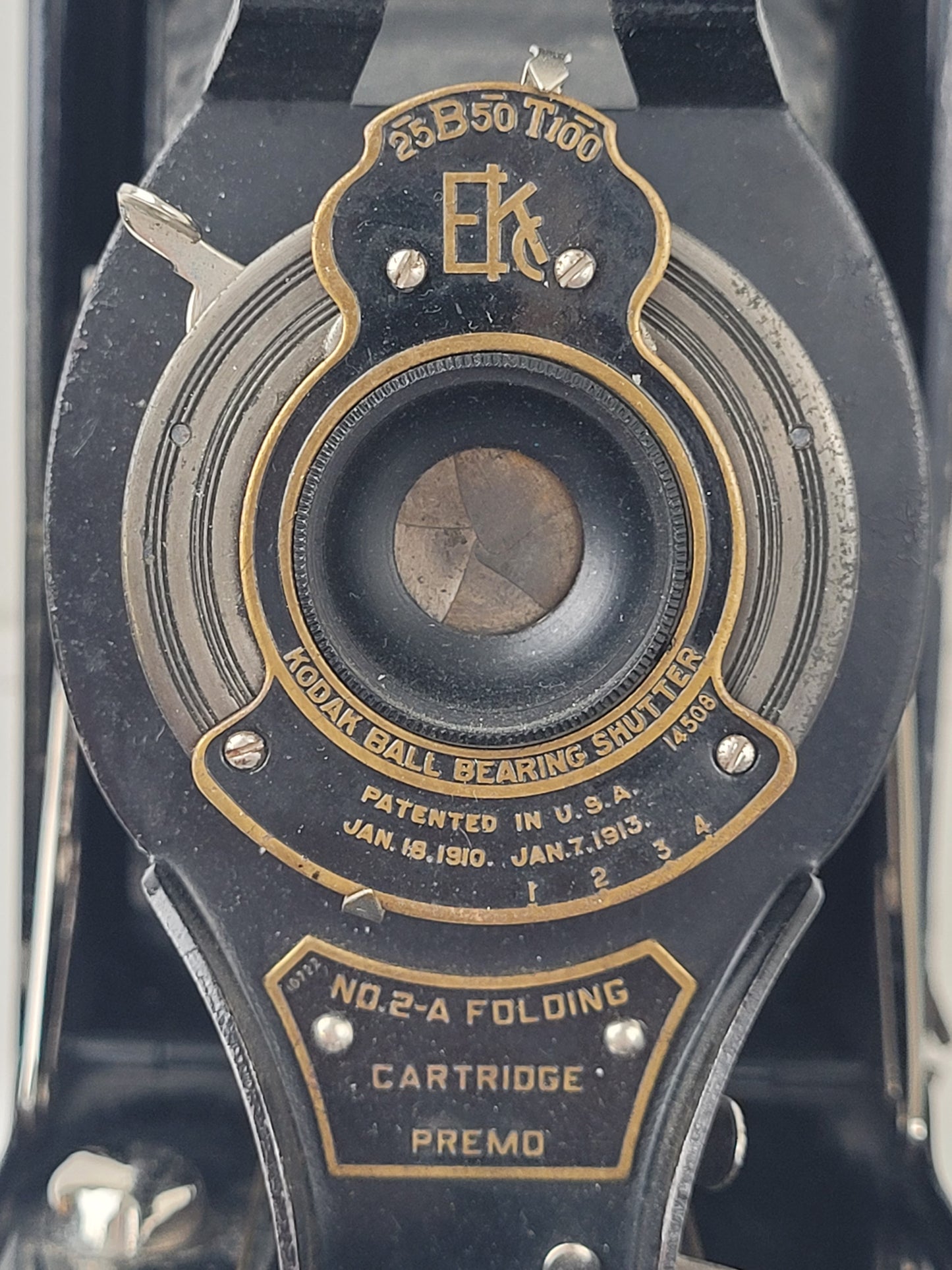 Antique 1910 Kodak Ball Bearing Shutter No. 2-A Folding Camera with Leather Case (Untested)
