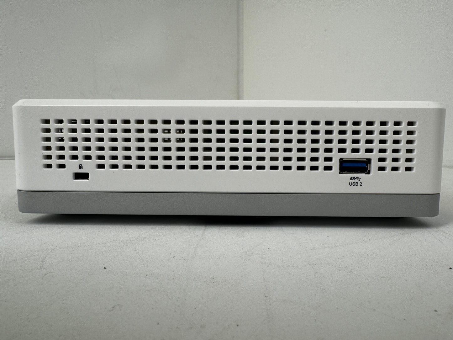 Dell EMC VMware Edge 610 Network Accelerator Switch (Power Tested)