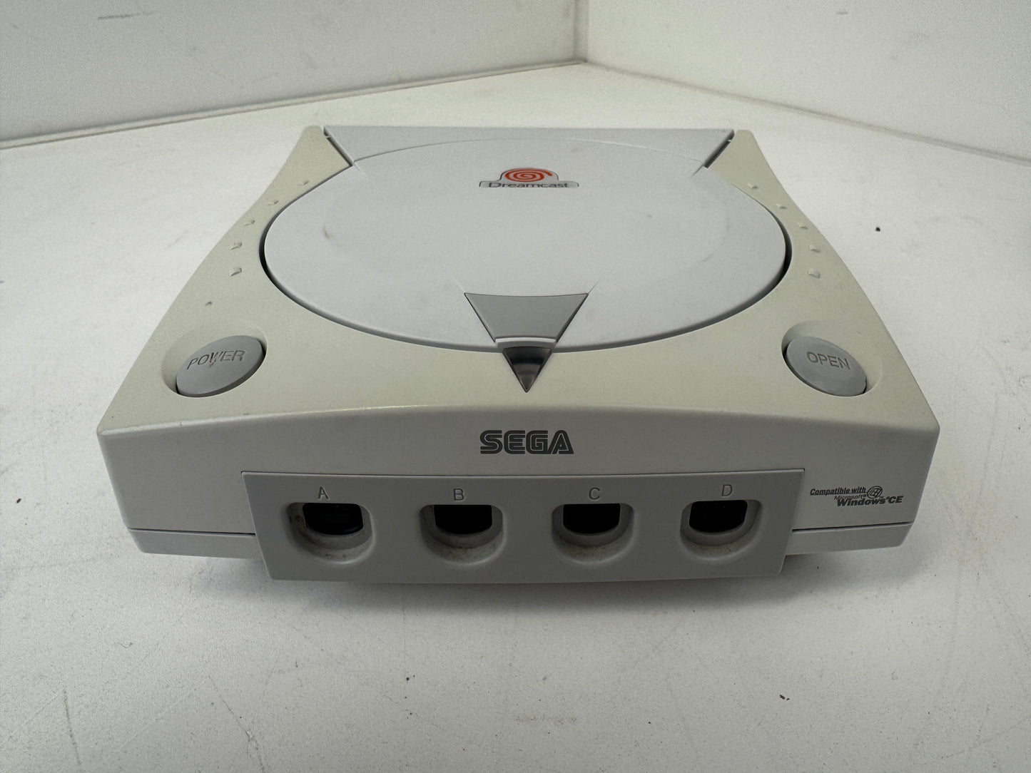 Dreamcast Console W/Controllers & Shenmue/Marvel Vs. Capcom 2/ The House of The Dead 2 (All untested no cords included)