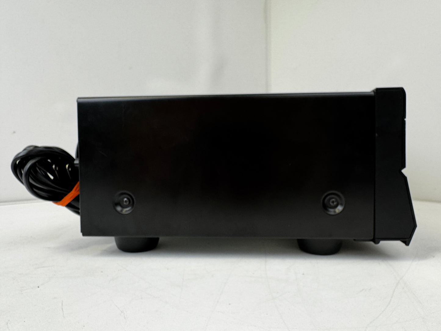 ONKYO AV Receiver HT-R680