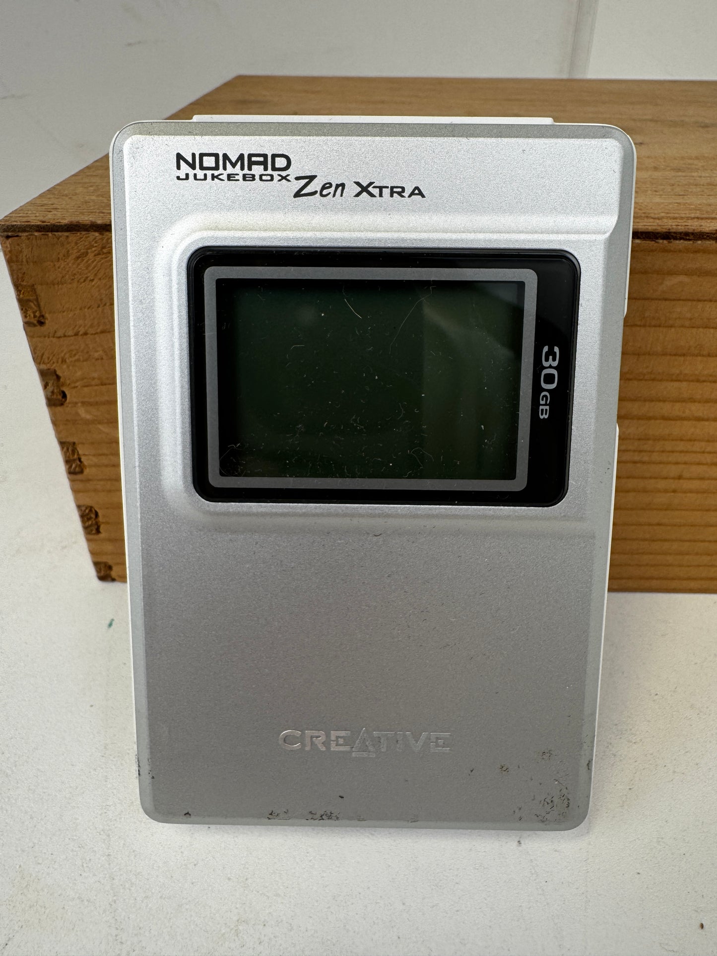 Creative NOMAD Jukebox Zen Xtra 30G W/Travel Case (Tested)