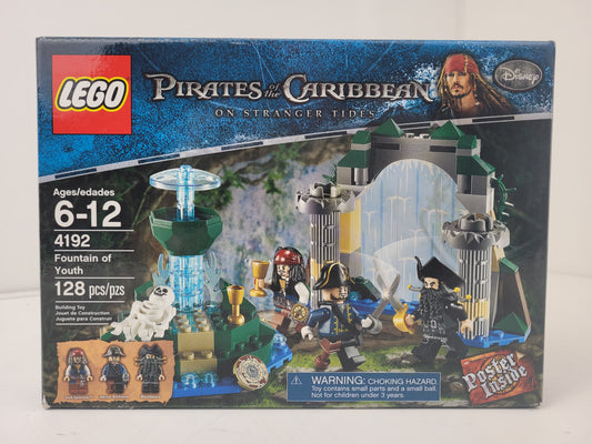 LEGO Pirates of the Caribbean on Stranger Tides Fountain of Youth (4192) NIB
