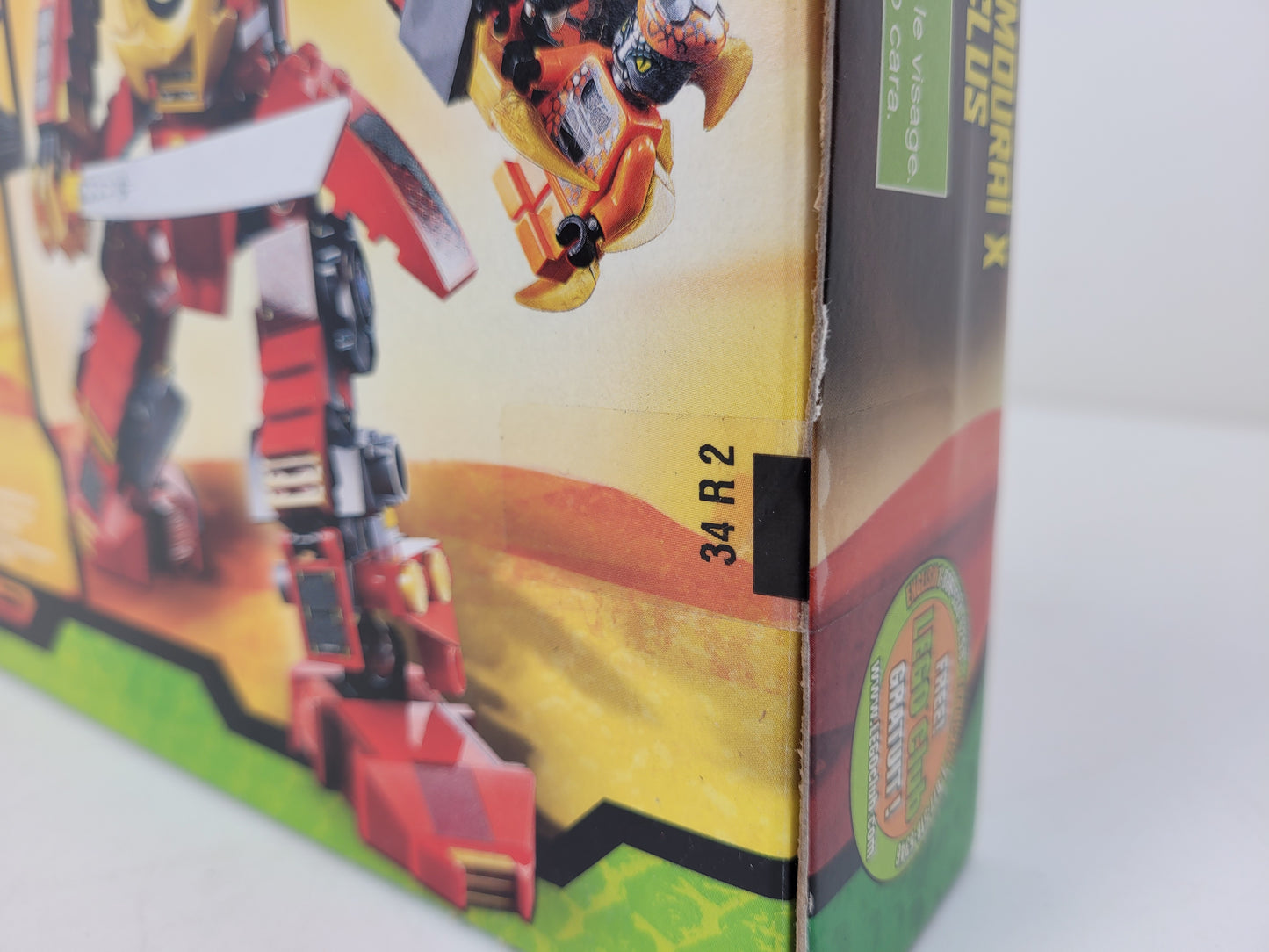 LEGO Ninjago Masters of Spinjitzu Samurai Mech (9448) NIB