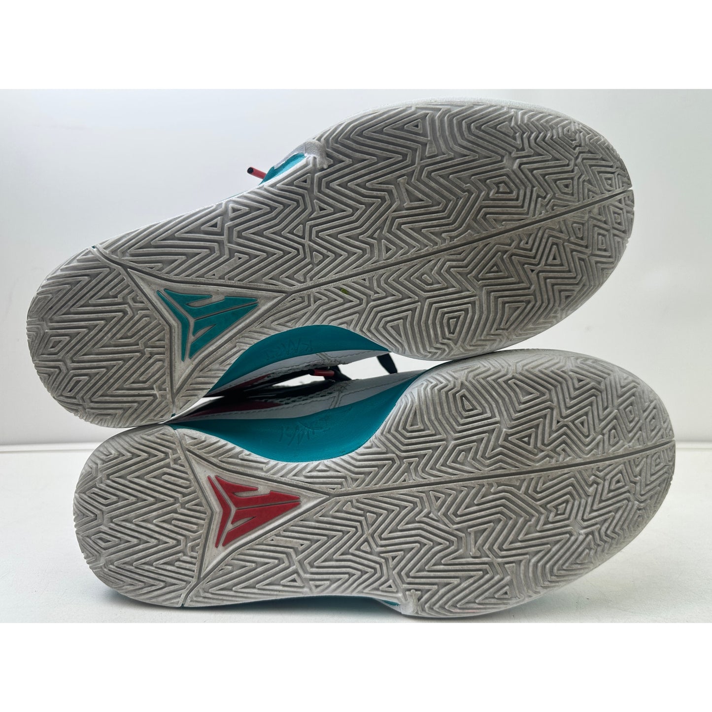 Nike Ja 1 Reverse Scratch White/Turbo Green/University Red Sneakers Men's Sz 7.5