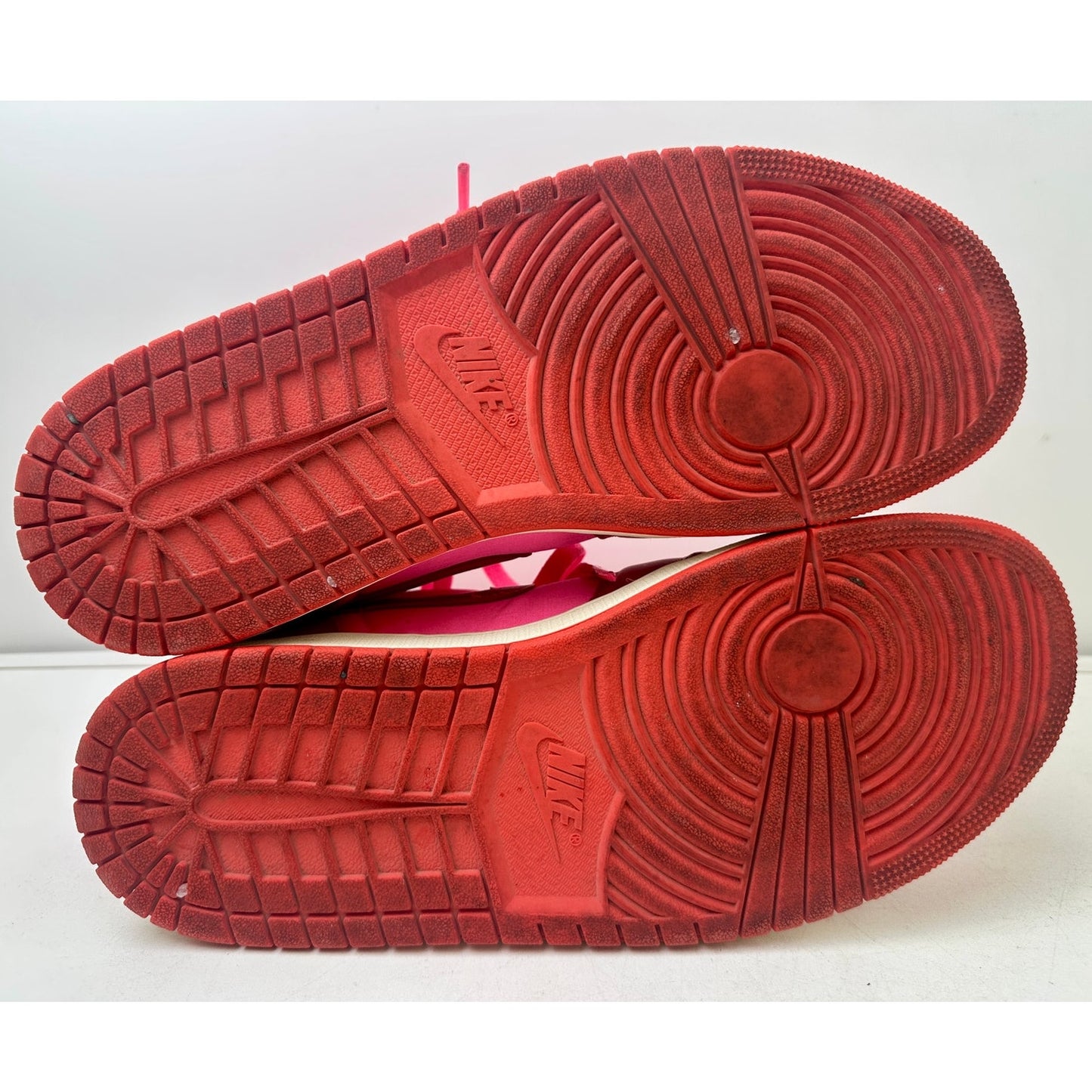 Air Jordan 1 Low SE Pink Blast Sneakers Women's Sz 11