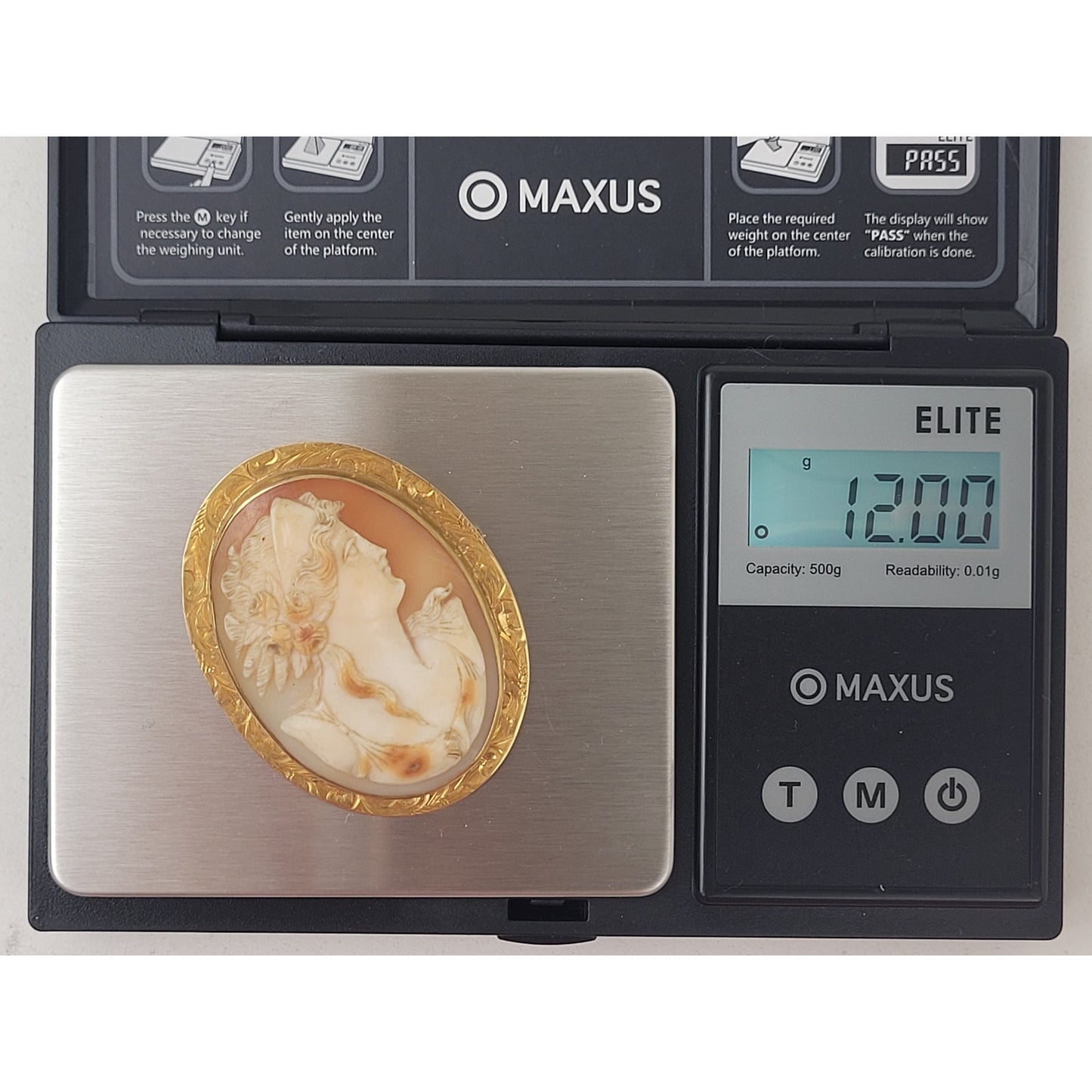 Antique Cameo Brooch Pendant 10K Yellow Gold Gorgeous Goddess Carved Shell Large