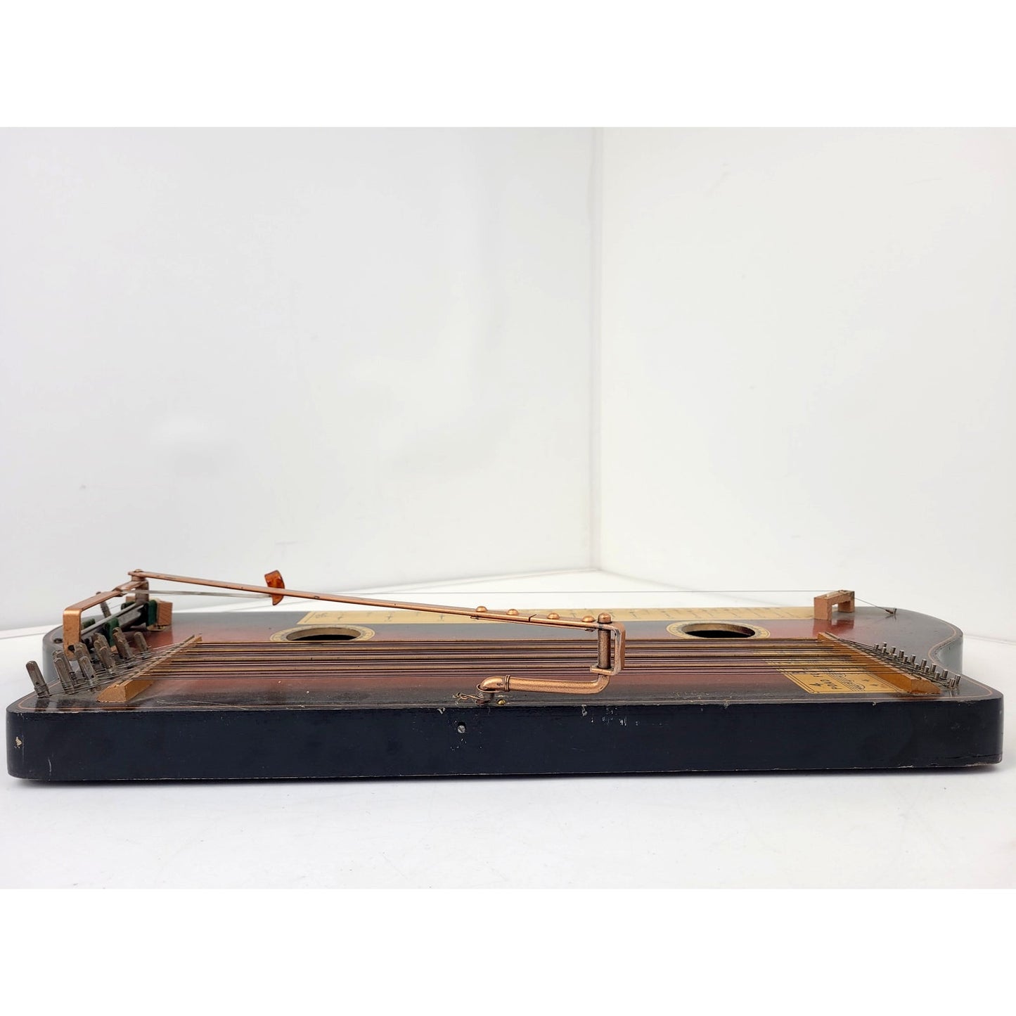 Vintage 1930s Manufacturers Advertising Co. Hawaiian Tremoloa w Music