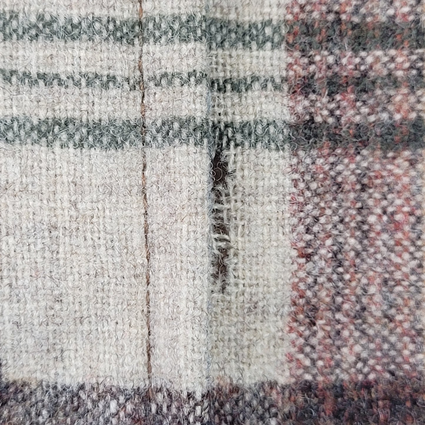 VTG 1970s Pendleton Virgin Wool Flannel Shirt Men's Sz L Made in USA