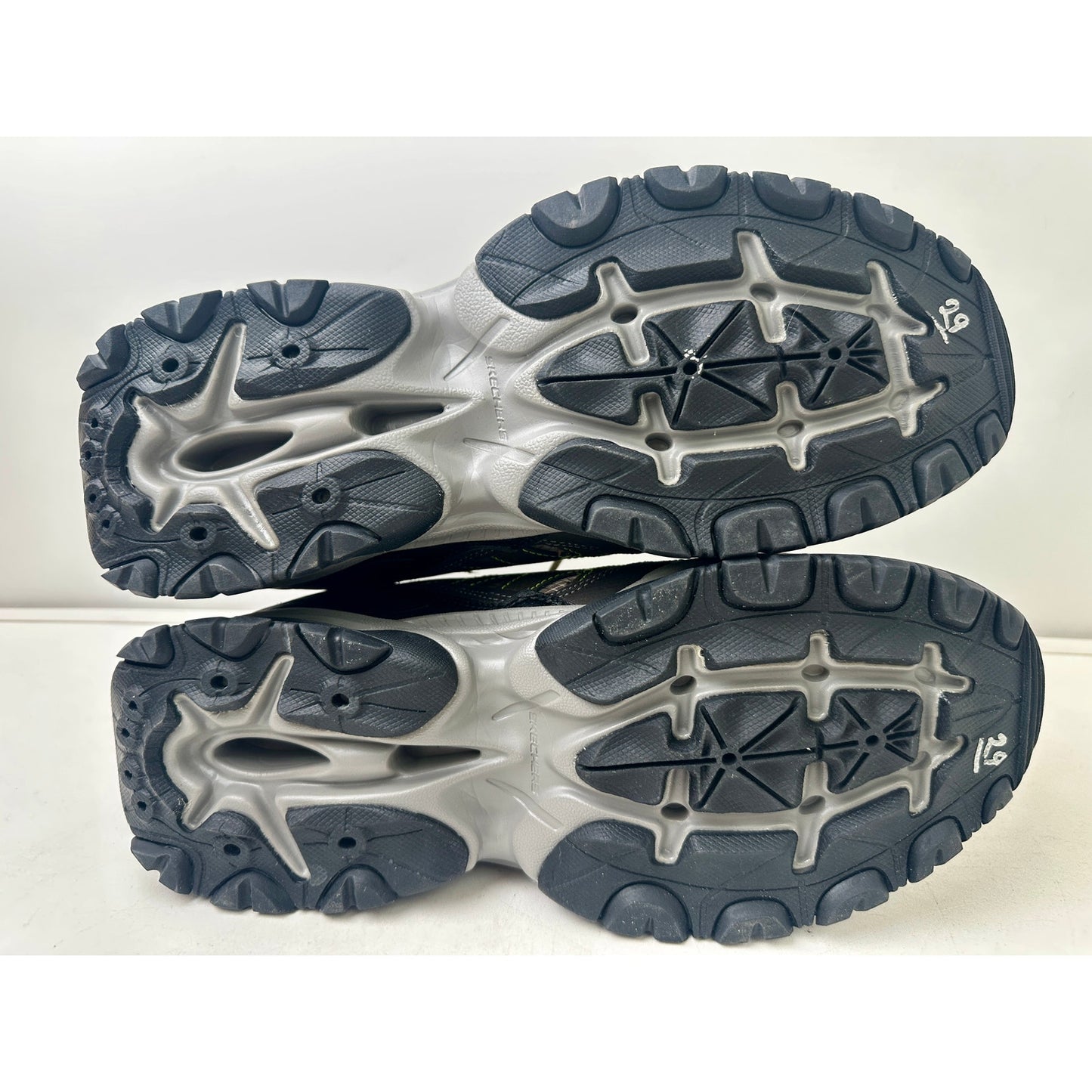 Skechers Sport Sparta 2.0 Domitia Olive/Black/Lime Trail Hiking Sneaker Men's Sz 10