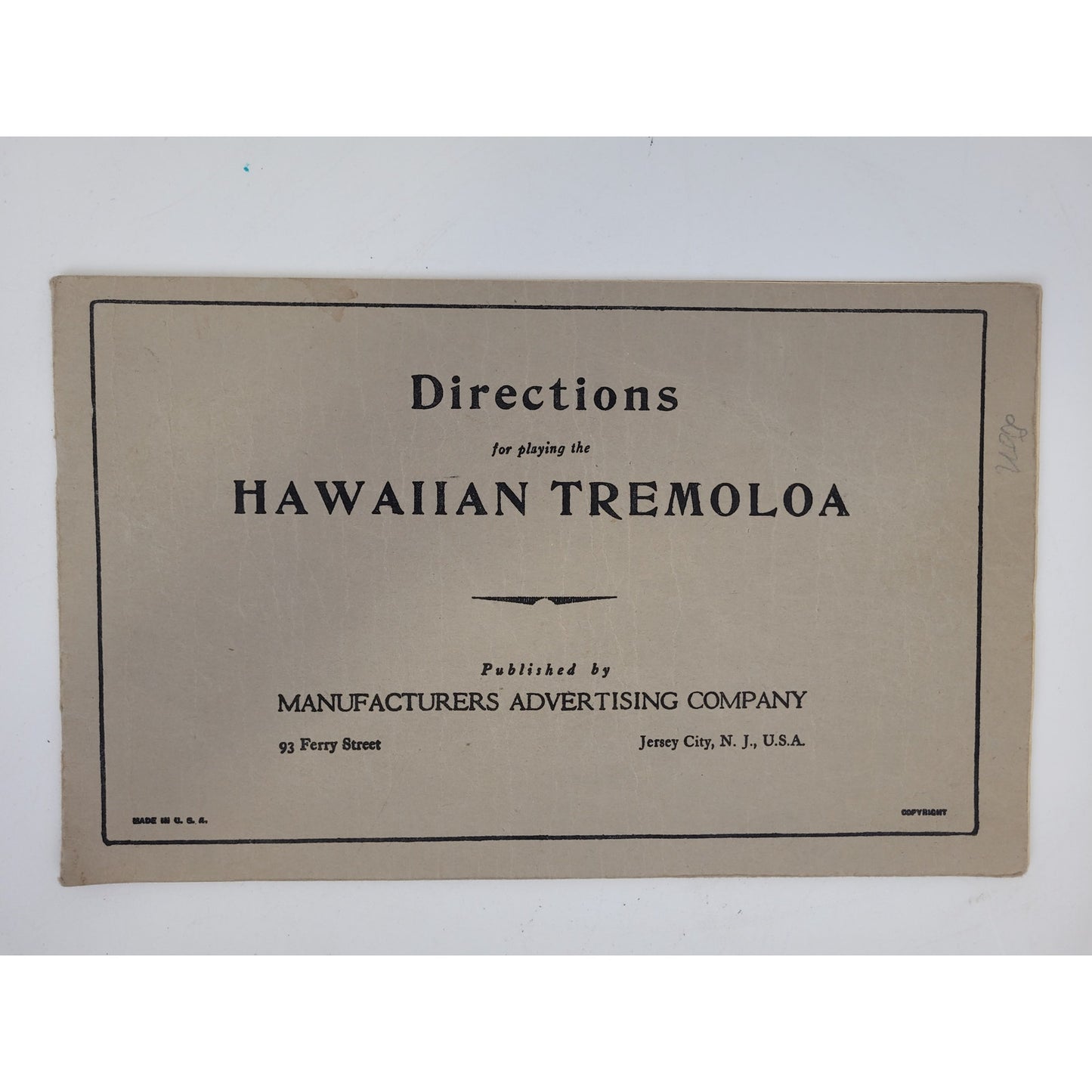 Vintage 1930s Manufacturers Advertising Co. Hawaiian Tremoloa w Music