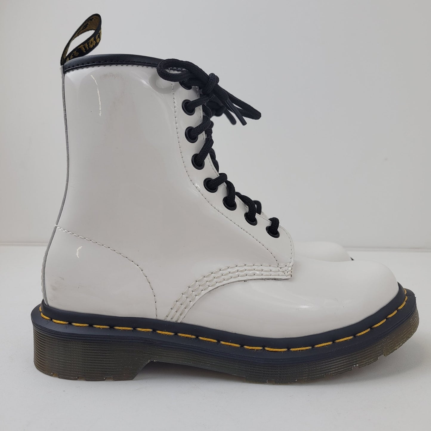 Dr. Martens the Original High-Top Boots with AirWair Bouncing Soles Women's Sz 5 US