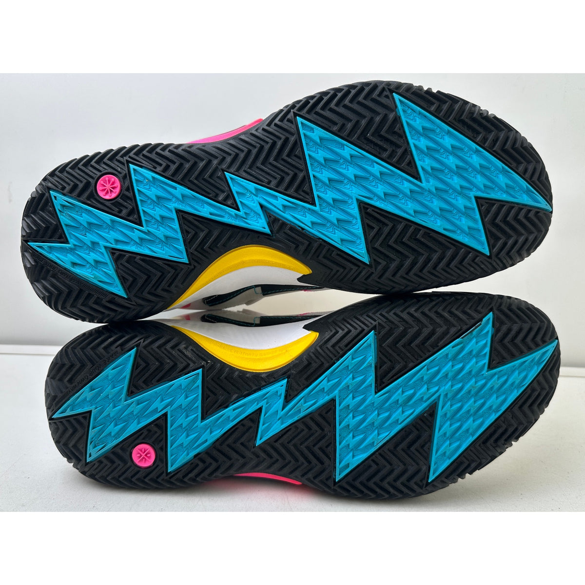 Li-Ning Wade Son of Flash 'Bright Yellow' Basketball Shoes - No Laces Men's Sz 9