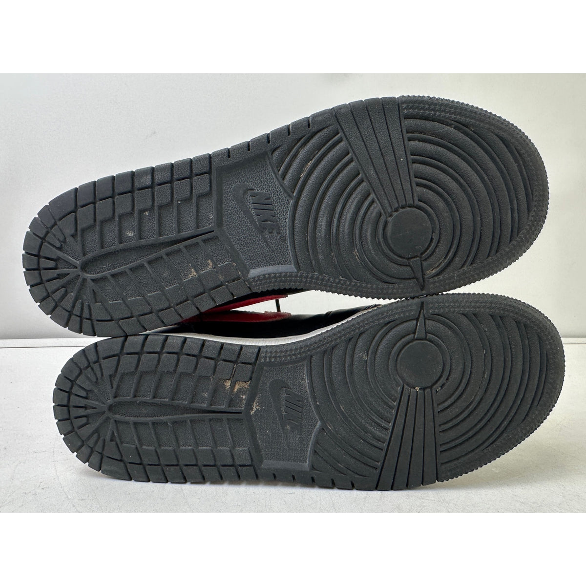 Nike Air Jordan 1 Low GS White Toe Black/Fire Red Sneakers Youth Size 7