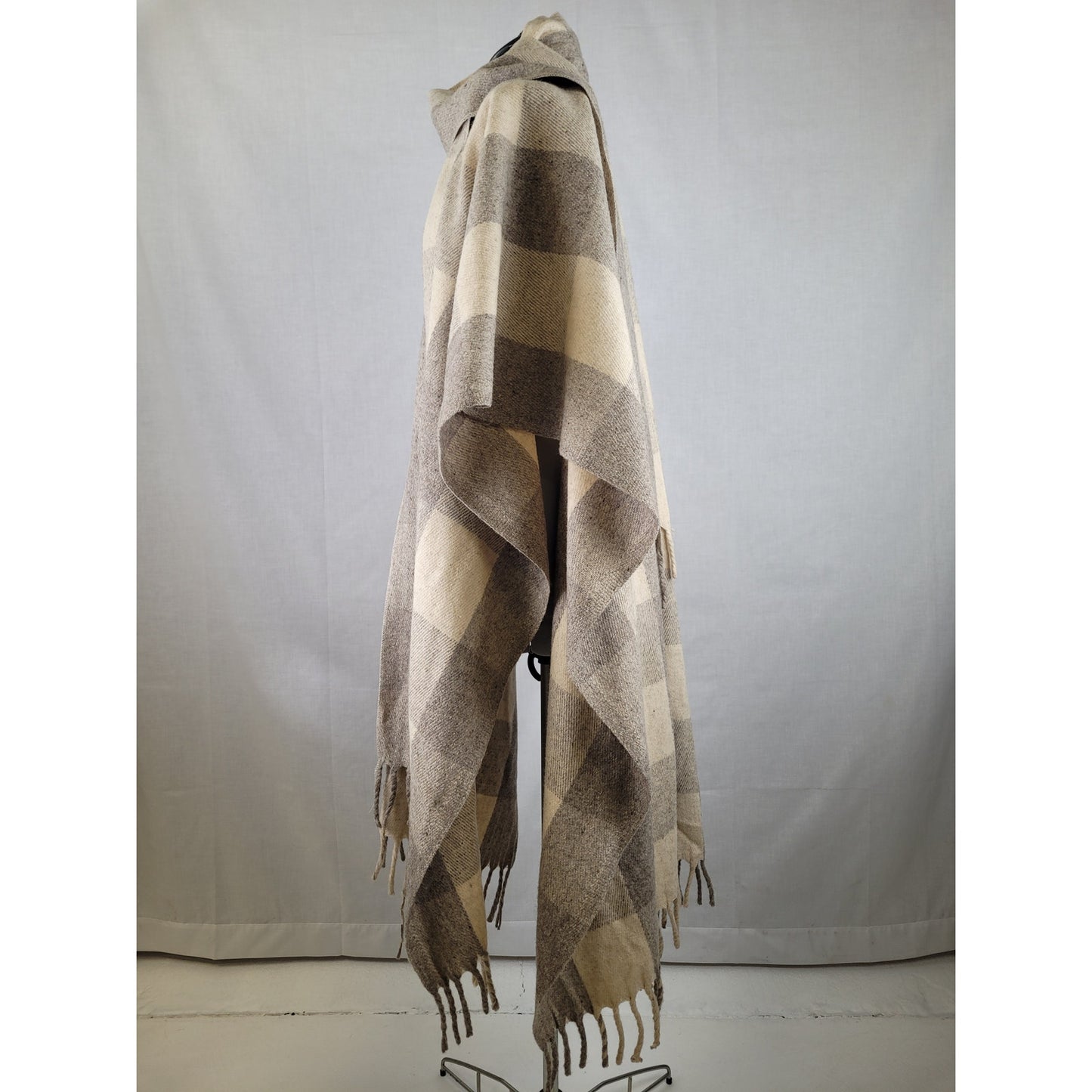 1950s-60s Plaid Wool Cape Poncho Fringe Neck Tie | One Size