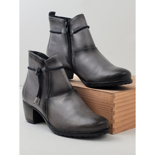 Eric Michael Styled Gray Leather Alexis Boots Women's Sz 37