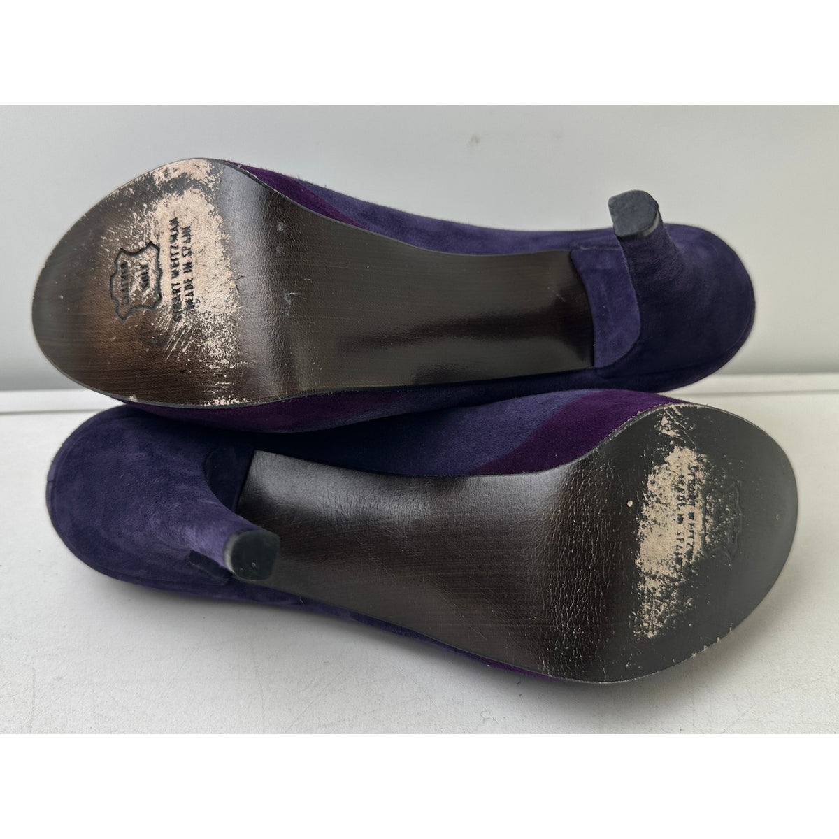 Stuart Weitzman "Back Page" Purple Suede Peep Toe Platform Pumps Women's Sz 8