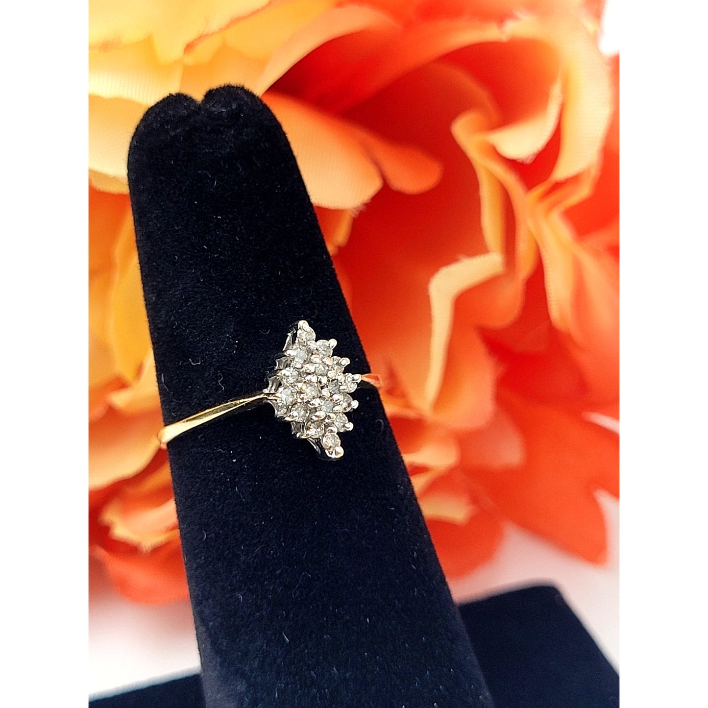 10K Yellow Gold & Diamond Cluster Engagement Ring Sz 5
