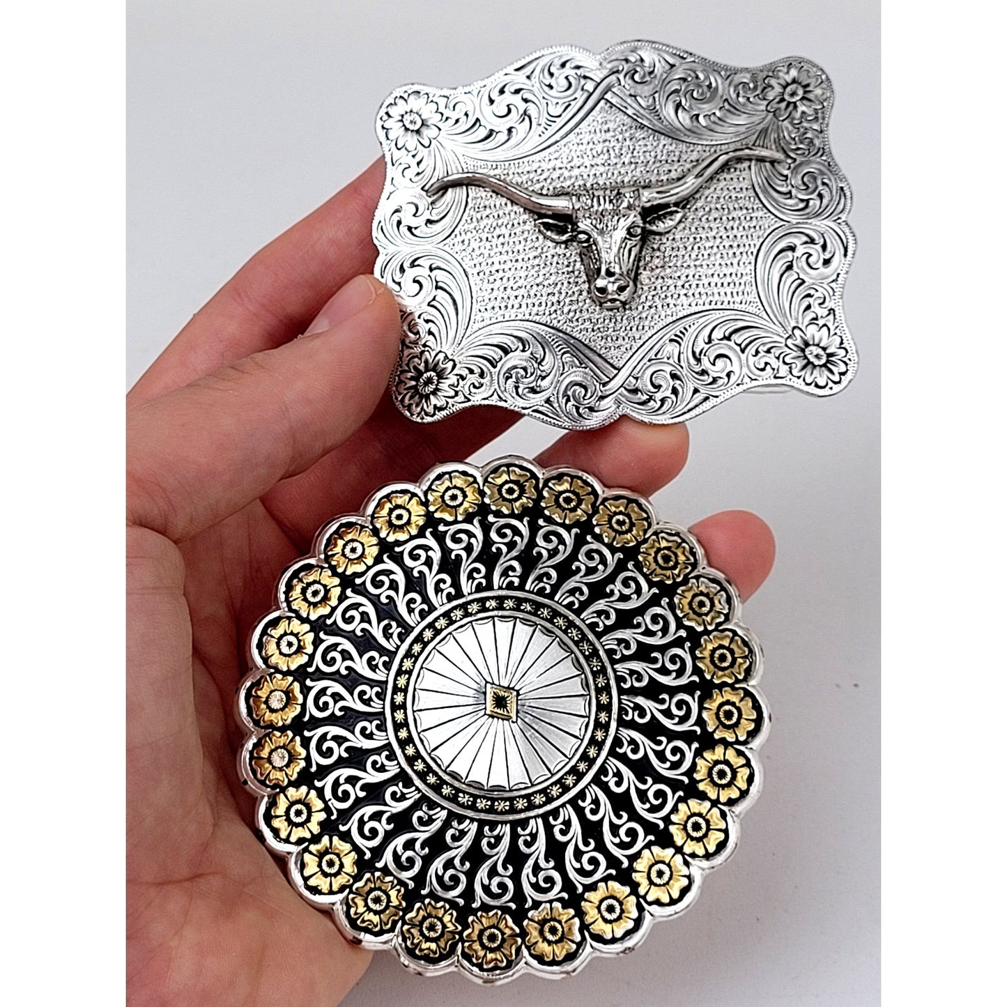 Montana Silversmiths Women's Western Belt Buckle Set of 2 - Silver Plated