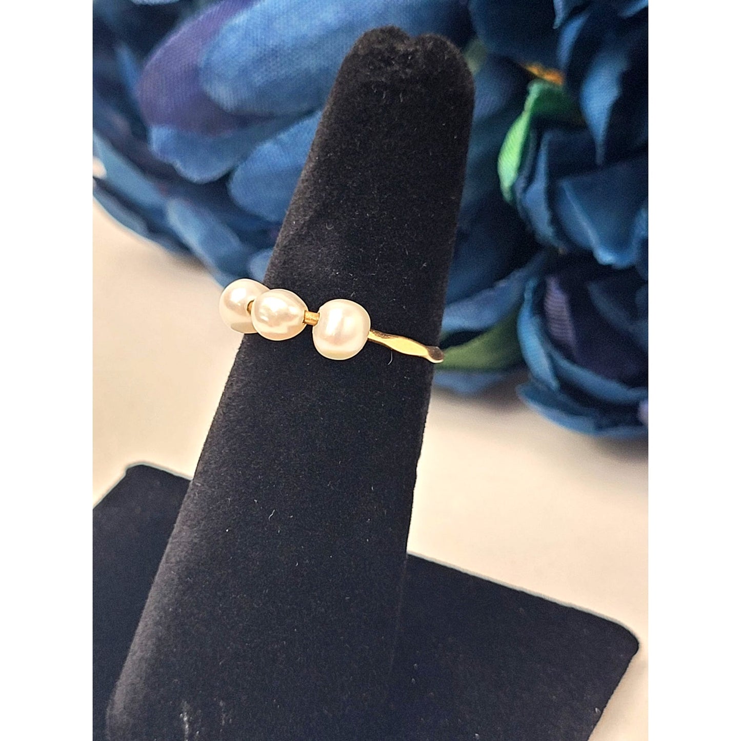 14K Yellow Gold Freshwater Pearl Ring Sz 5.5