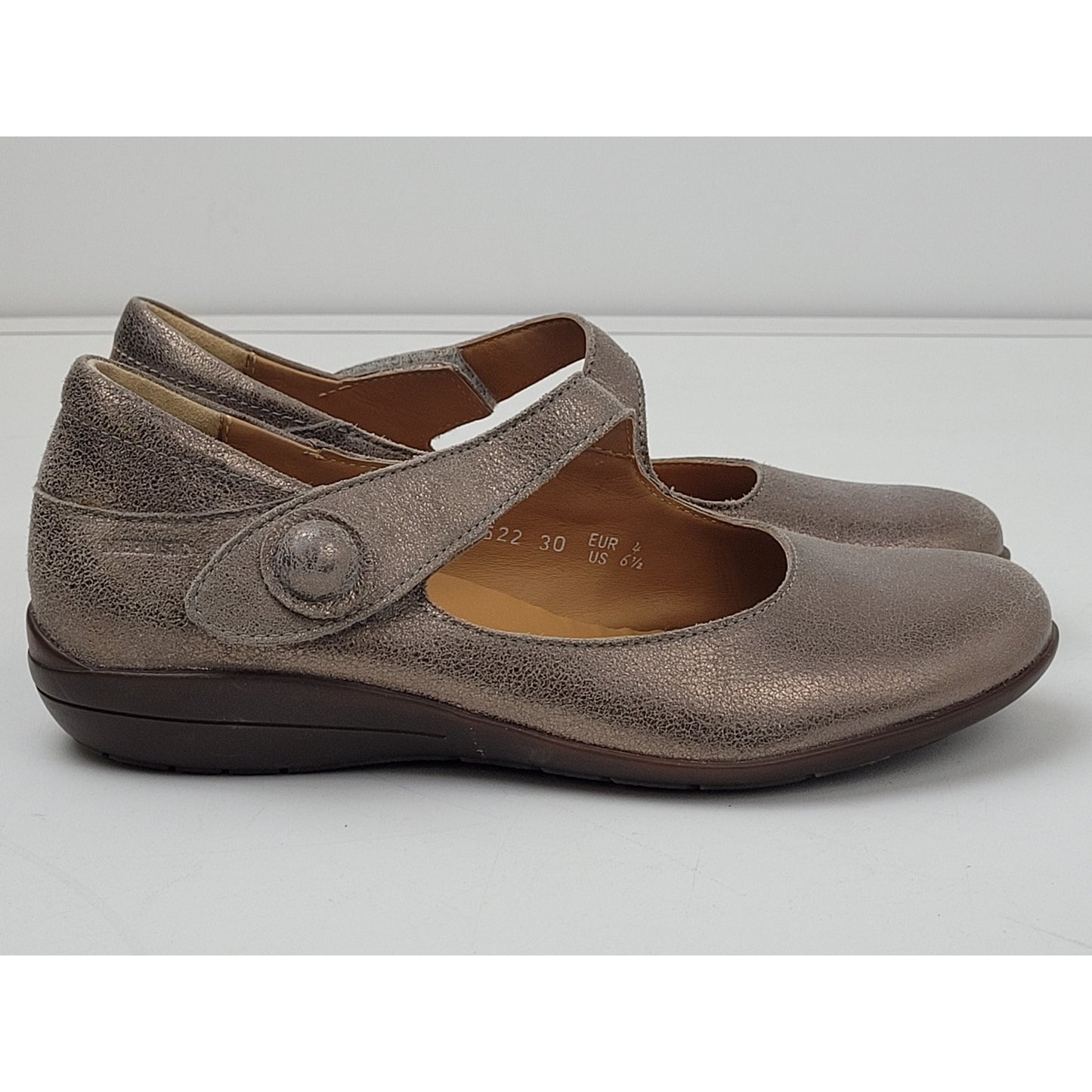 Mephisto Women’s Odalys Air-Jet Silver Mary Jane Shoes Size 6.5