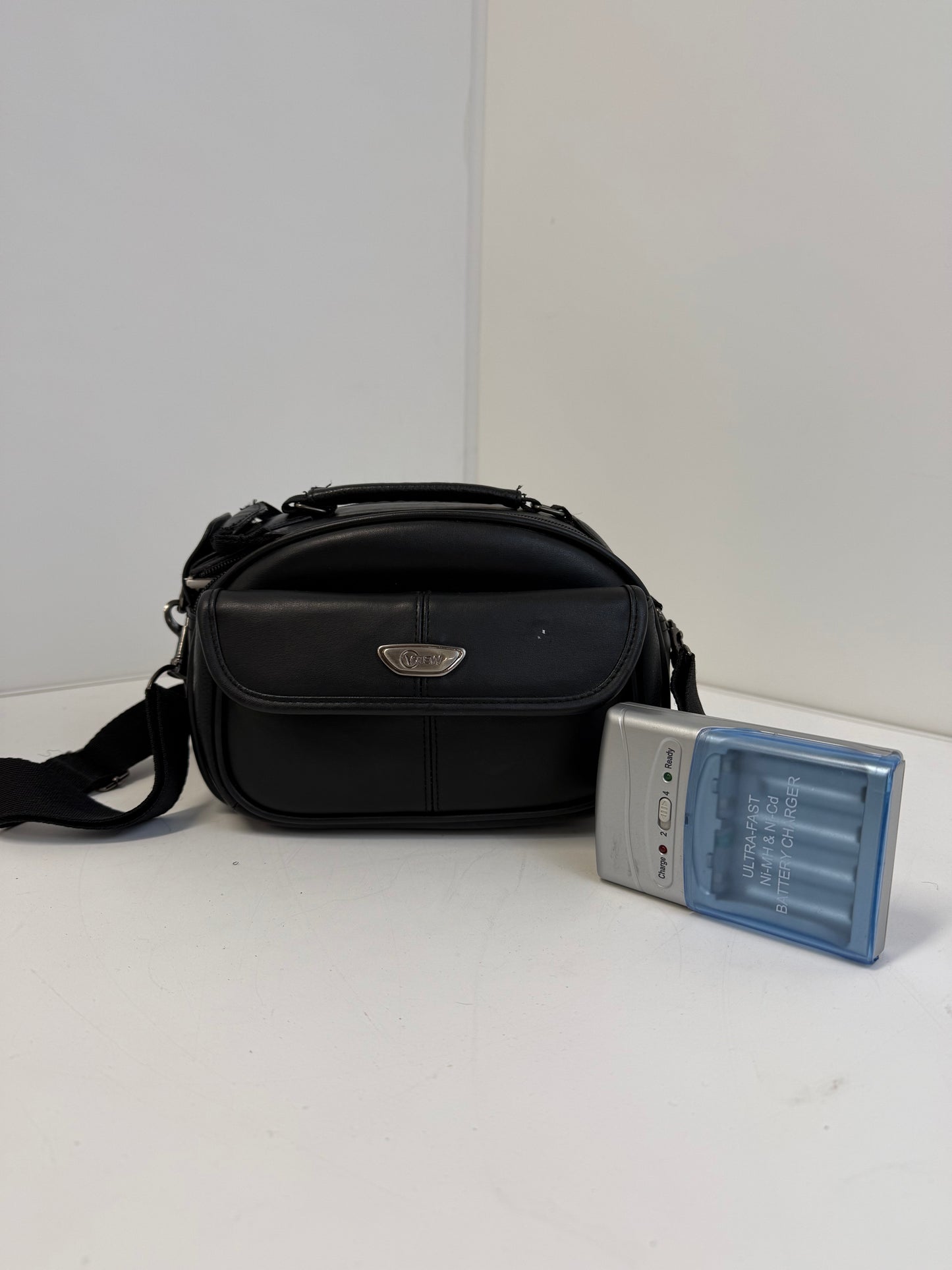 Fujifilm A210 3.2 MP Digital Camera Set