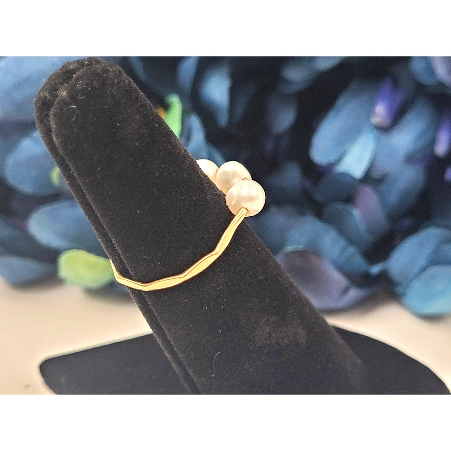 14K Yellow Gold Freshwater Pearl Ring Sz 5.5