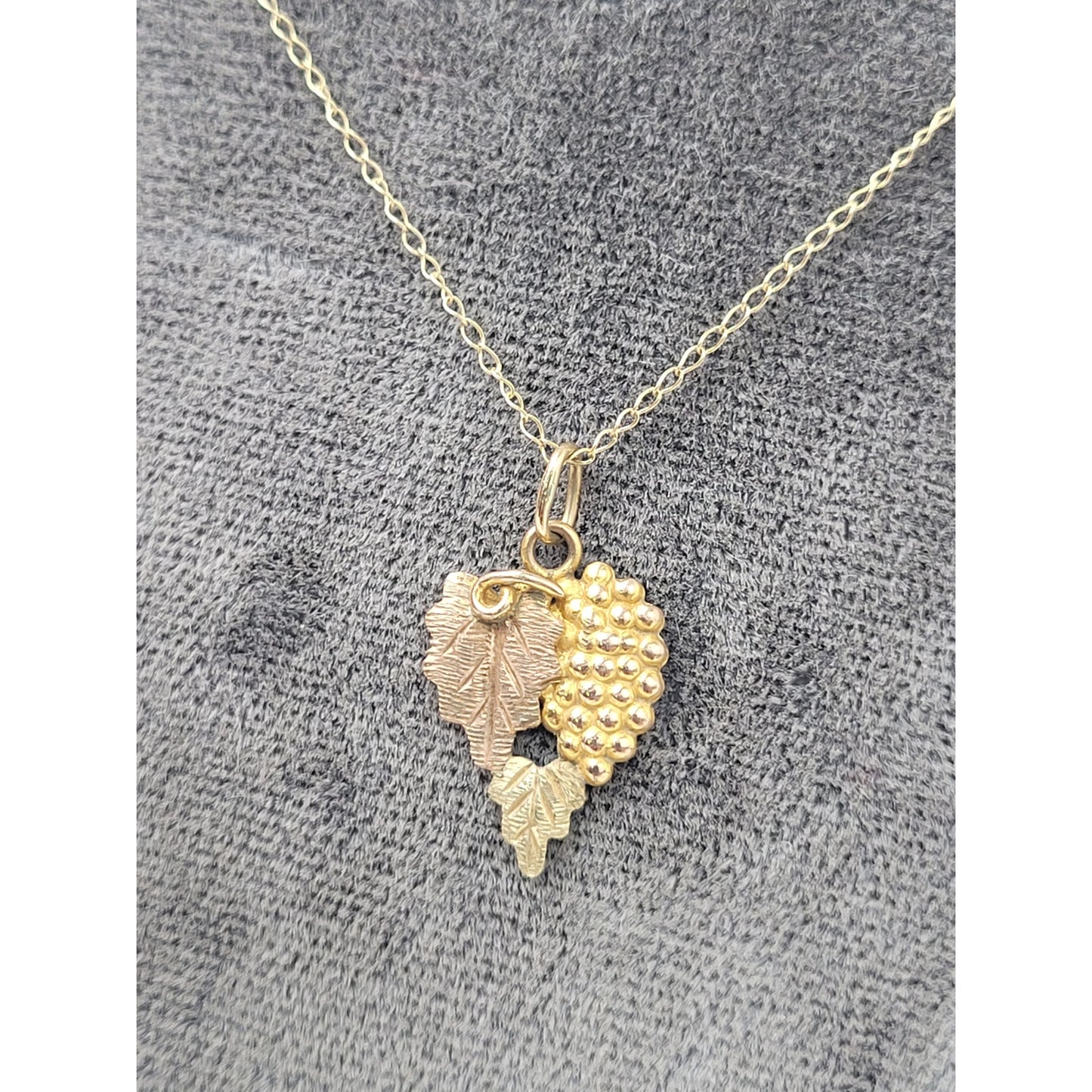 VTG 10K Yellow Rose Gold Grape Cluster Earring & Necklace Set 2.61 g