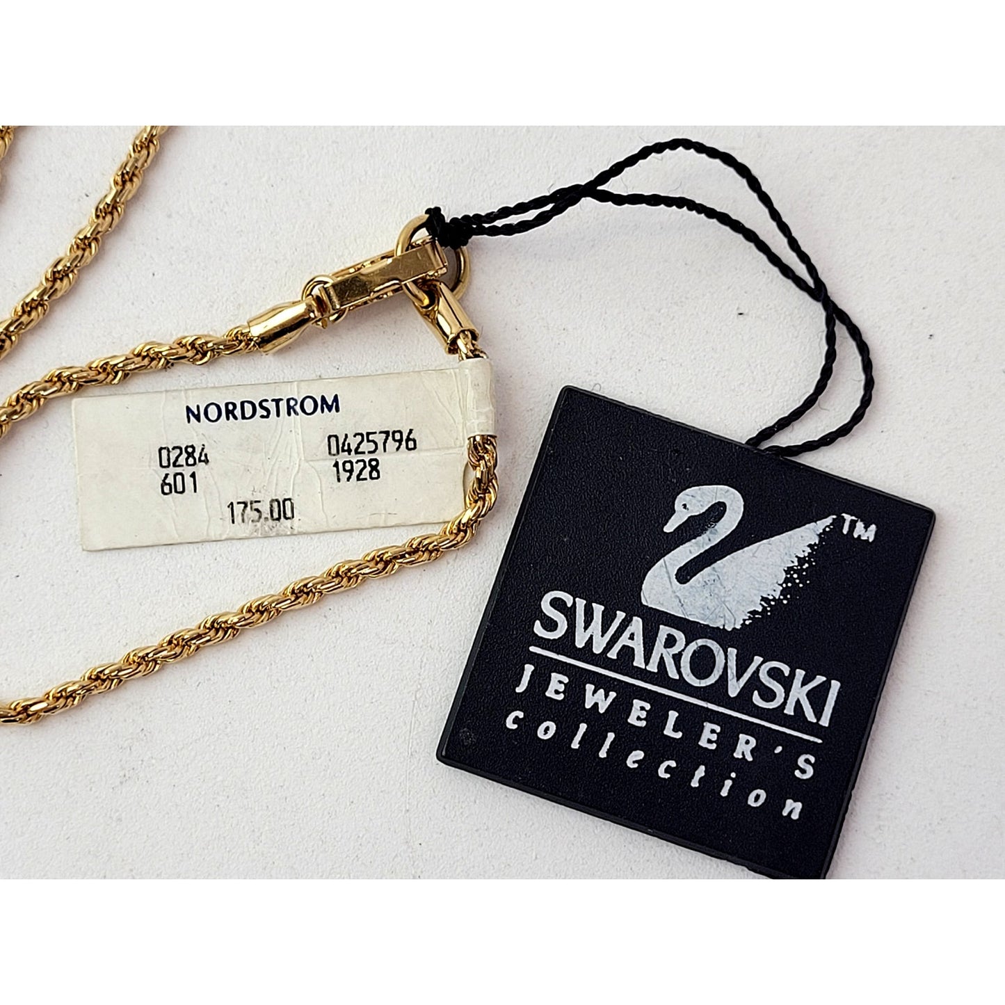 Rare Vintage Swarovski Crystal Green Apple Pendant NWT Retail $175