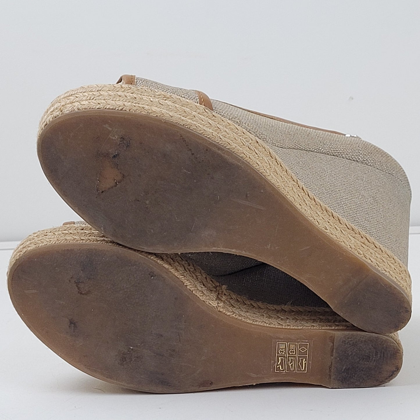 Tory Burch Women's Tan Shimmer Canvas Wedge Shoes Size 39/8.5