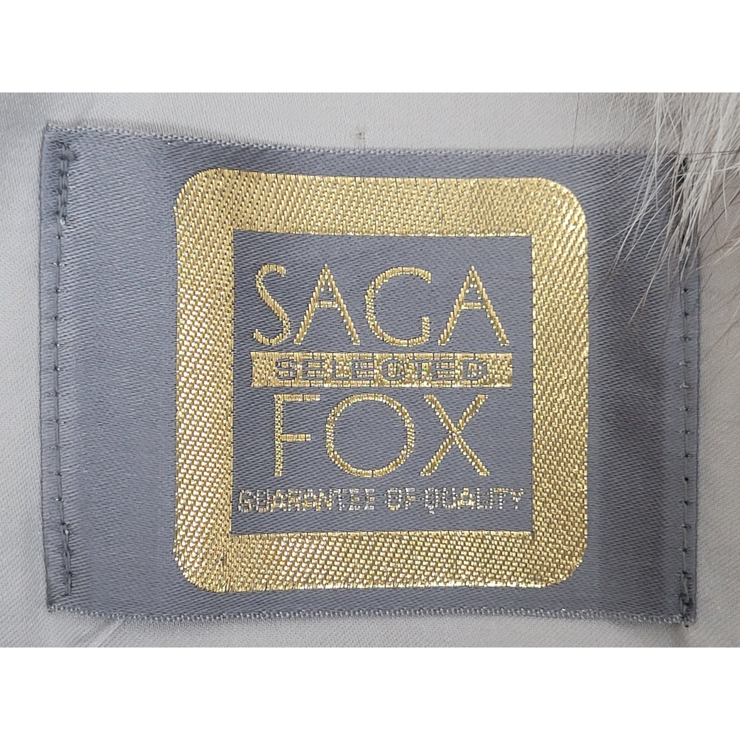 Vintage 1980s-90s Saga Fox Fur Coat w Pockets Sz S/M