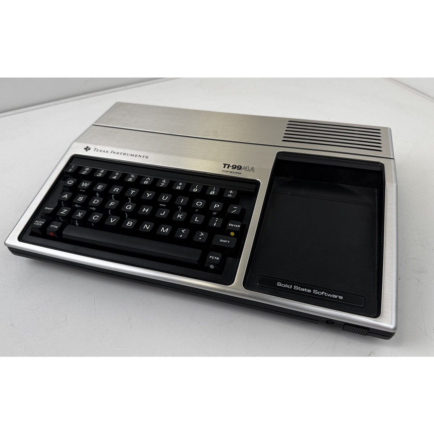 Texas Instruments Ti-99/4A Vintage Home Computer (Untested)