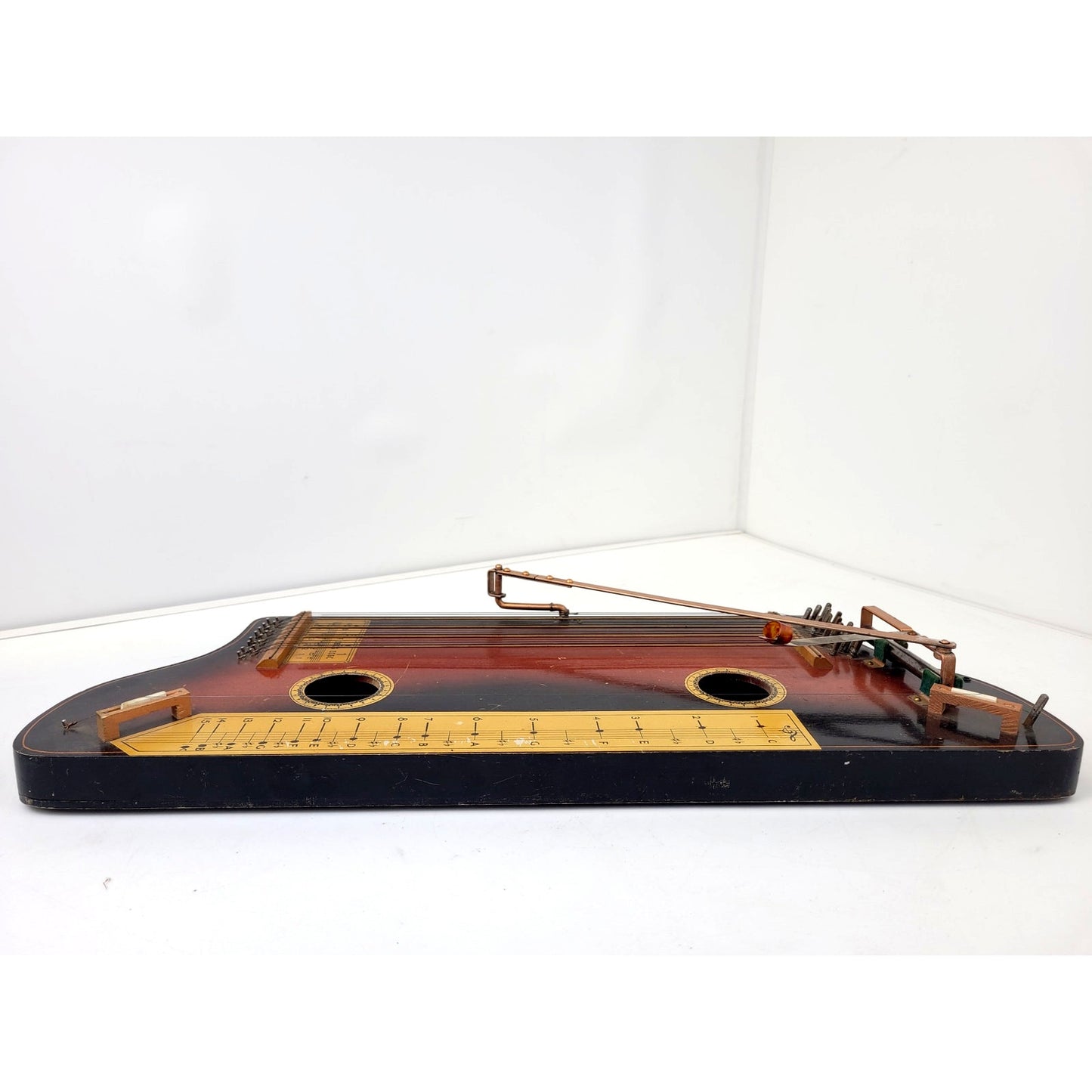 Vintage 1930s Manufacturers Advertising Co. Hawaiian Tremoloa w Music