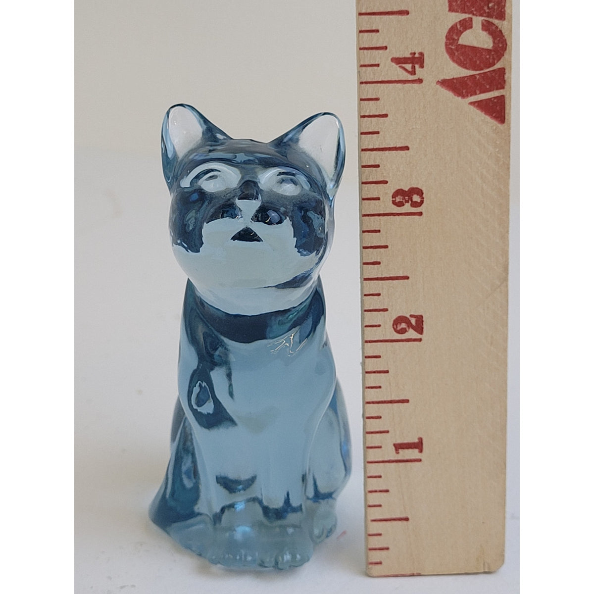 Vintage Fenton Glass Light Sky Blue Sitting Cat Figurine 3.75" H