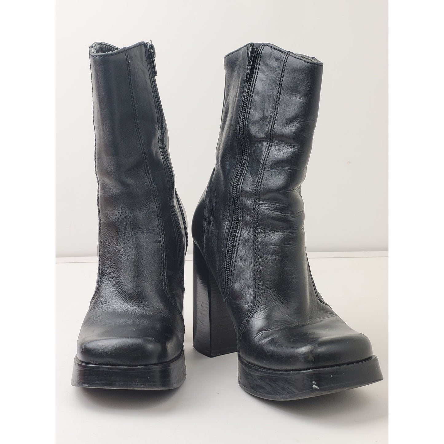 Steve Madden Y2K Style Chunky Heel Platform Black Boots Size 8.5