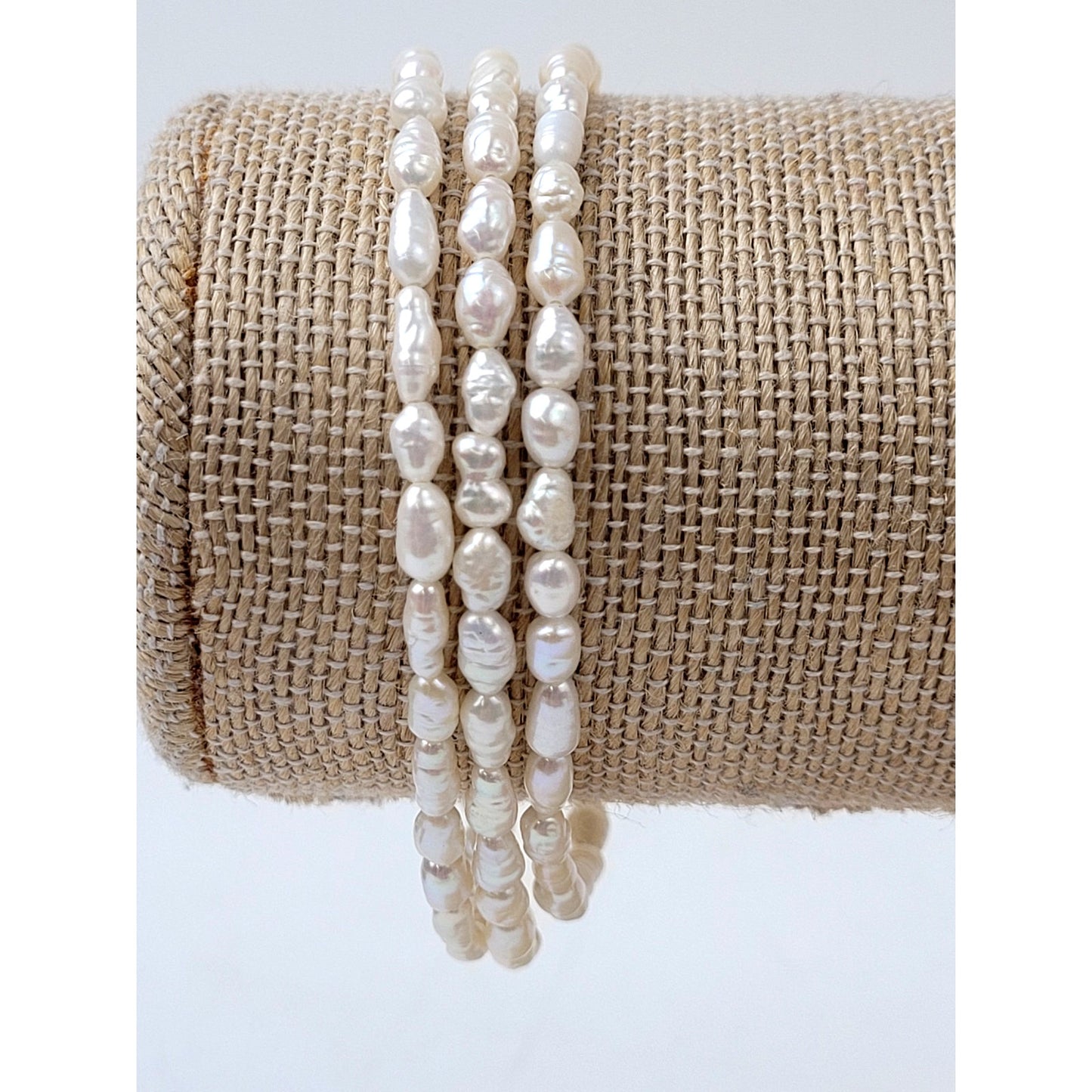 Freshwater Pearl Bracelet w 14K Yellow Gold Clasp 9.63 g