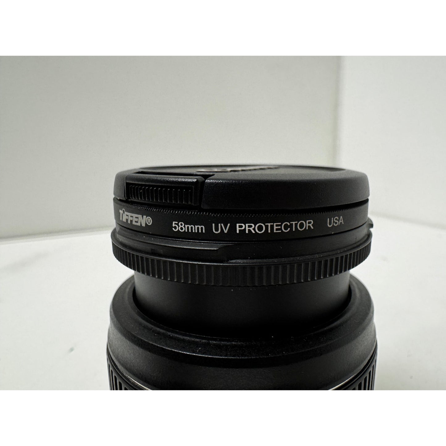 Canon EF-S 18-55mm f3.5-5.6 IS II Lens EFS W/Tiffen 58mm UV Filter
