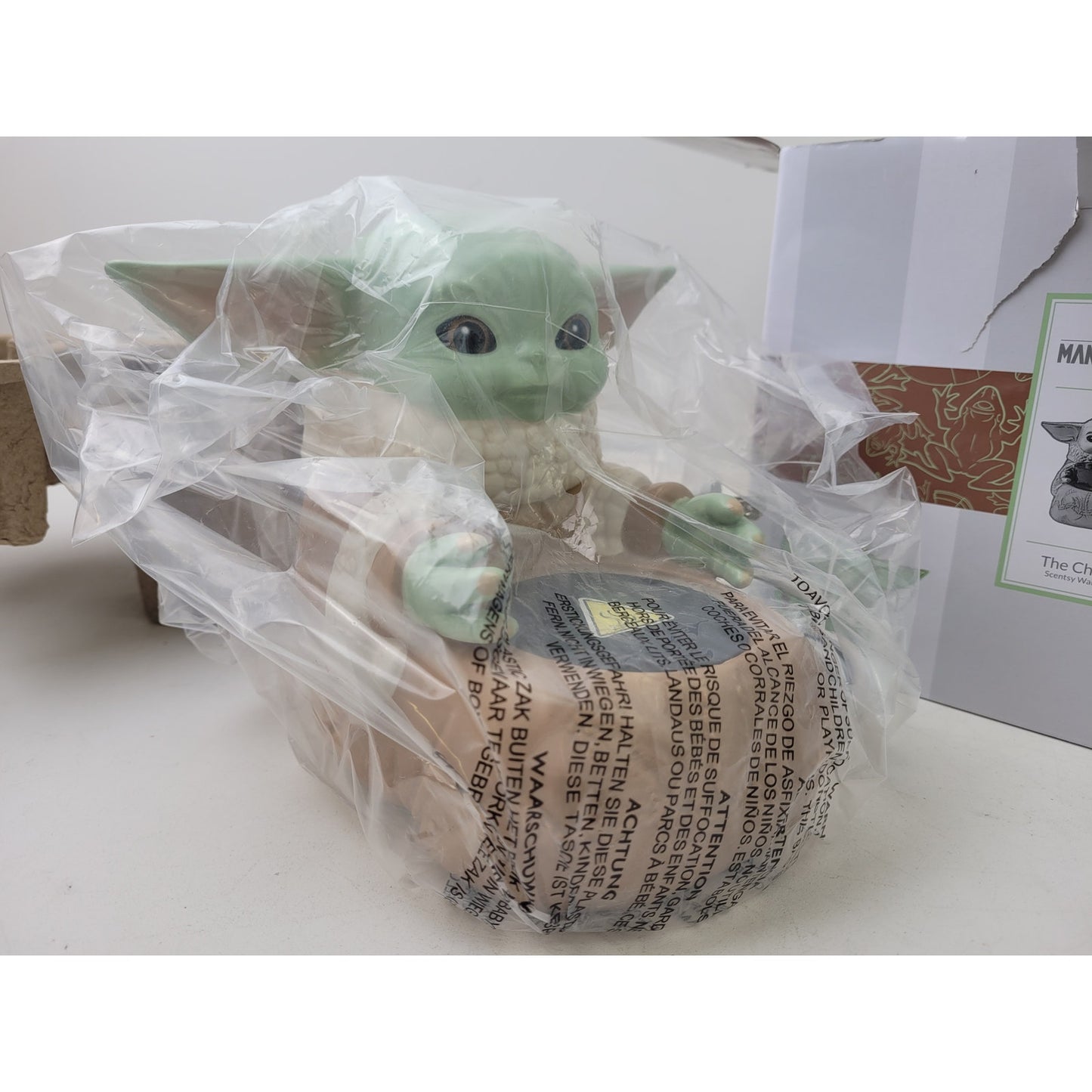 Scentsy The Child (Grogu) Wax Warmer Star Wars Mandalorian | New in Open Box