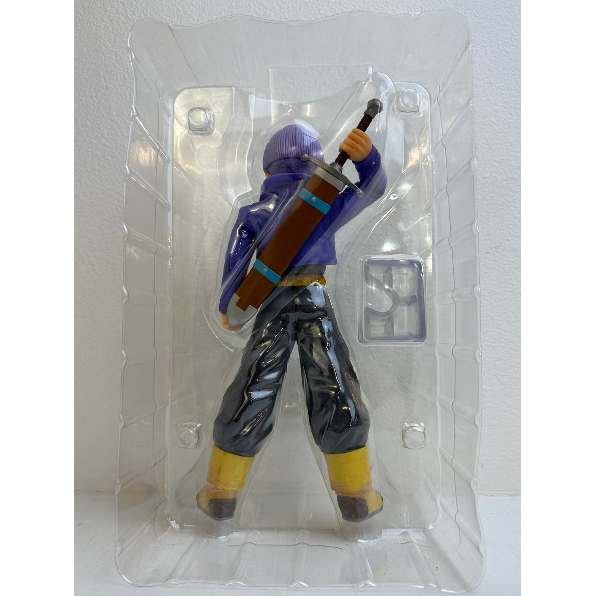Dragon Ball Z Ichibansho Masterlise Trunks Dueling to the Future B Prize Figure