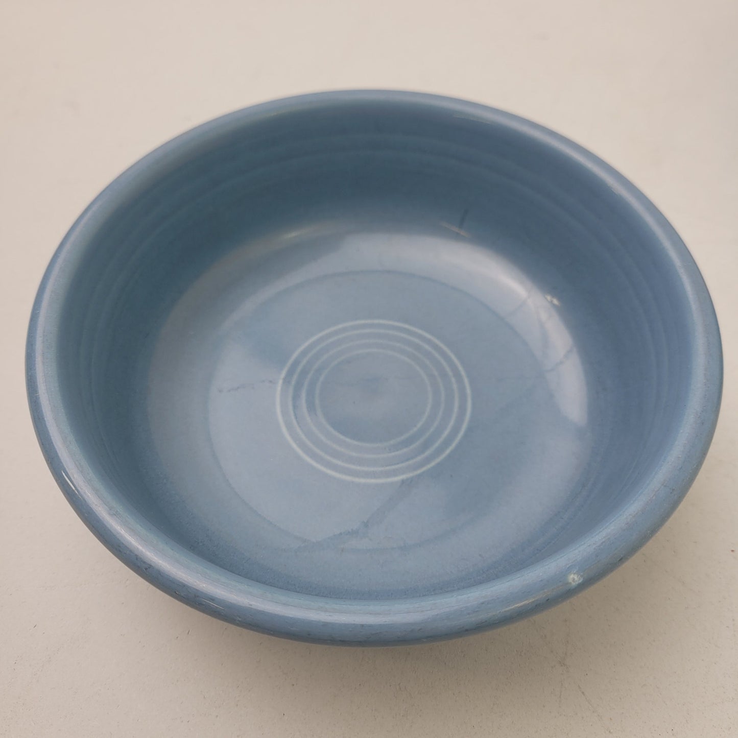 Homer Laughlin Fiestaware (4) Coupe Soup Bowls & (2) Small Bowls in Periwinkle