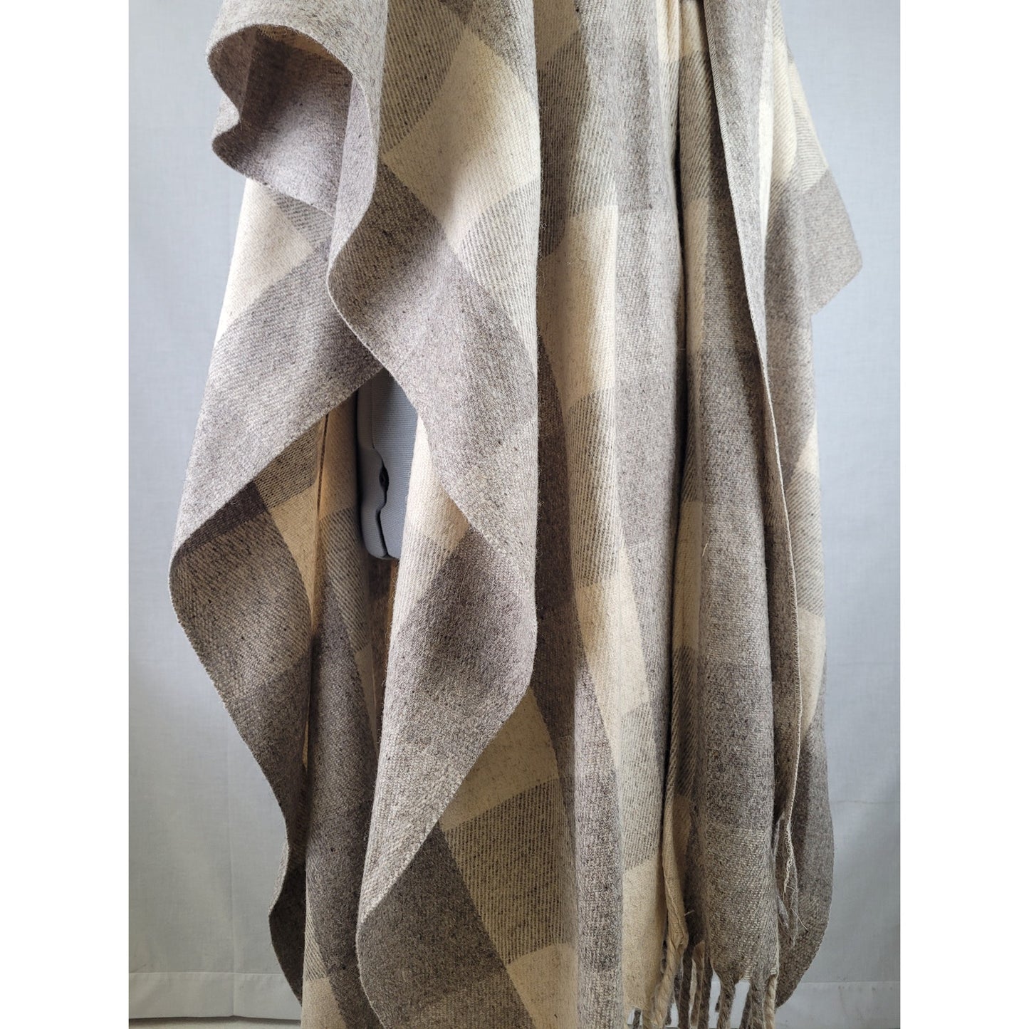 1950s-60s Plaid Wool Cape Poncho Fringe Neck Tie | One Size