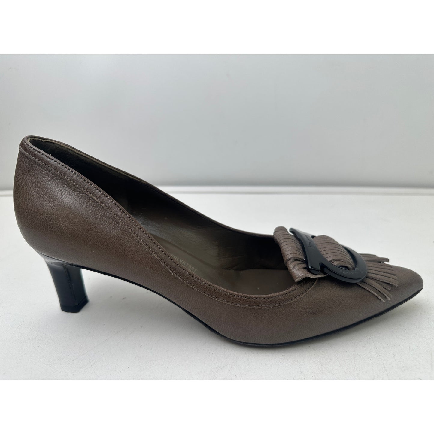Vintage Salvatore Ferragamo Taupe Leather Gancini Fringe Pointed Toe Heels Women's Sz 7.5