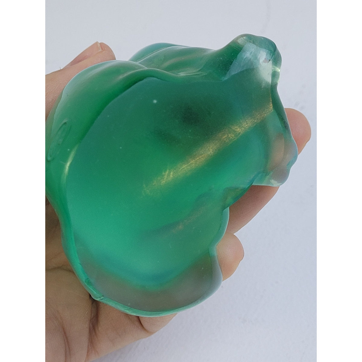 Vintage Fenton Glass Green Opalescent (Sea Mist Green) Sitting Cat Figurine