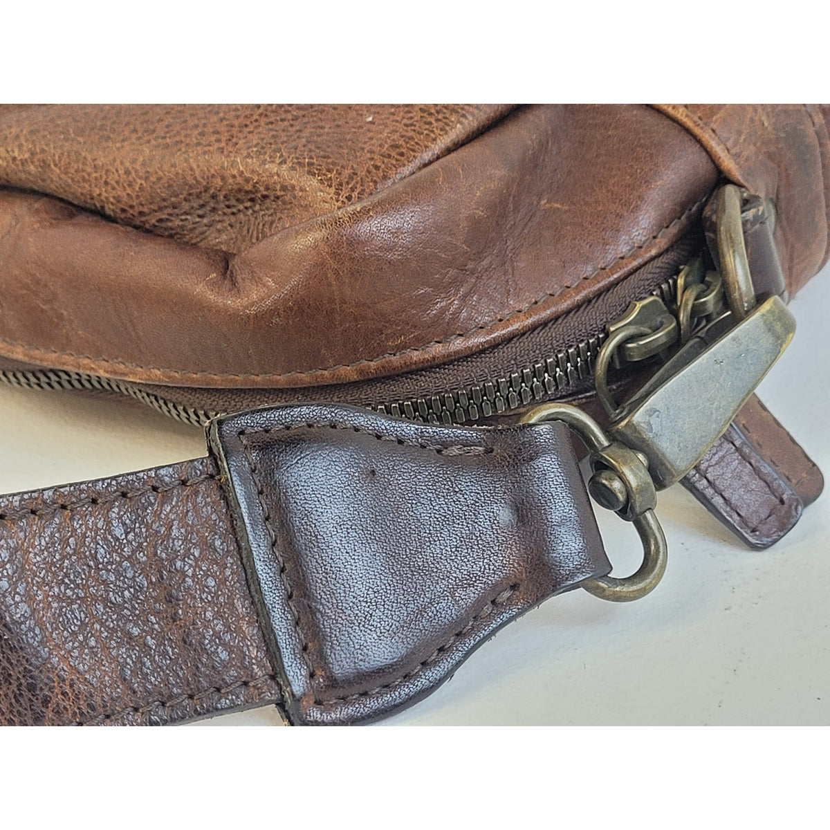 Moore & Giles Dillard Commuter Bag in Mad Dog Leather MSRP: $875